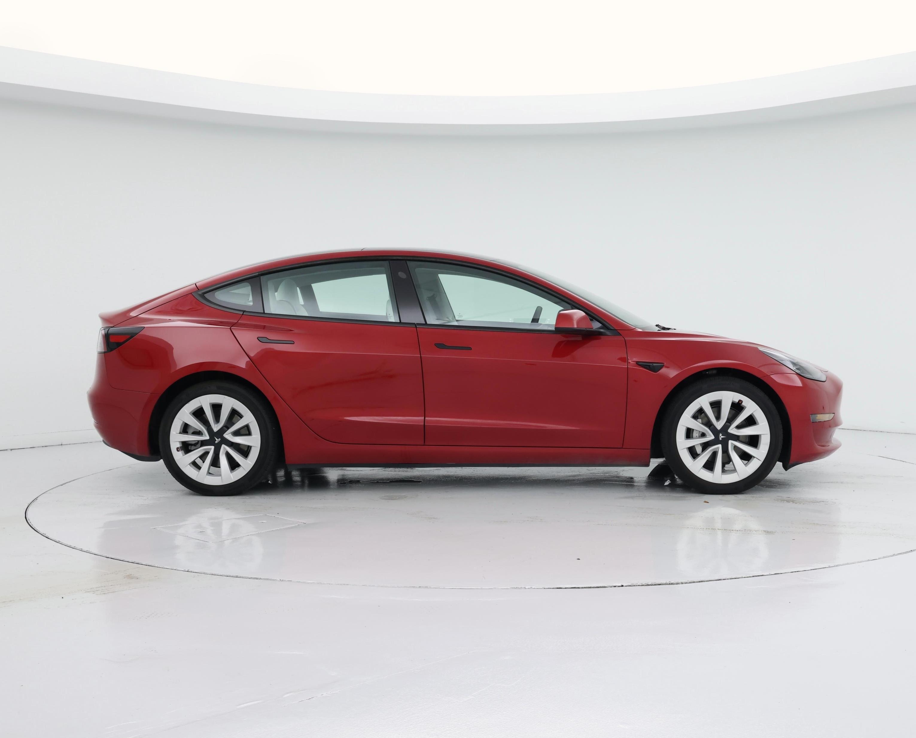 Thumbnail: 2023 Tesla Model 3 - 7