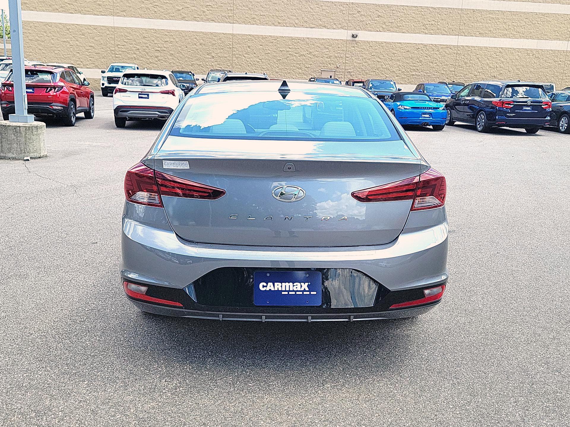 Thumbnail: 2019 Hyundai Elantra - 6