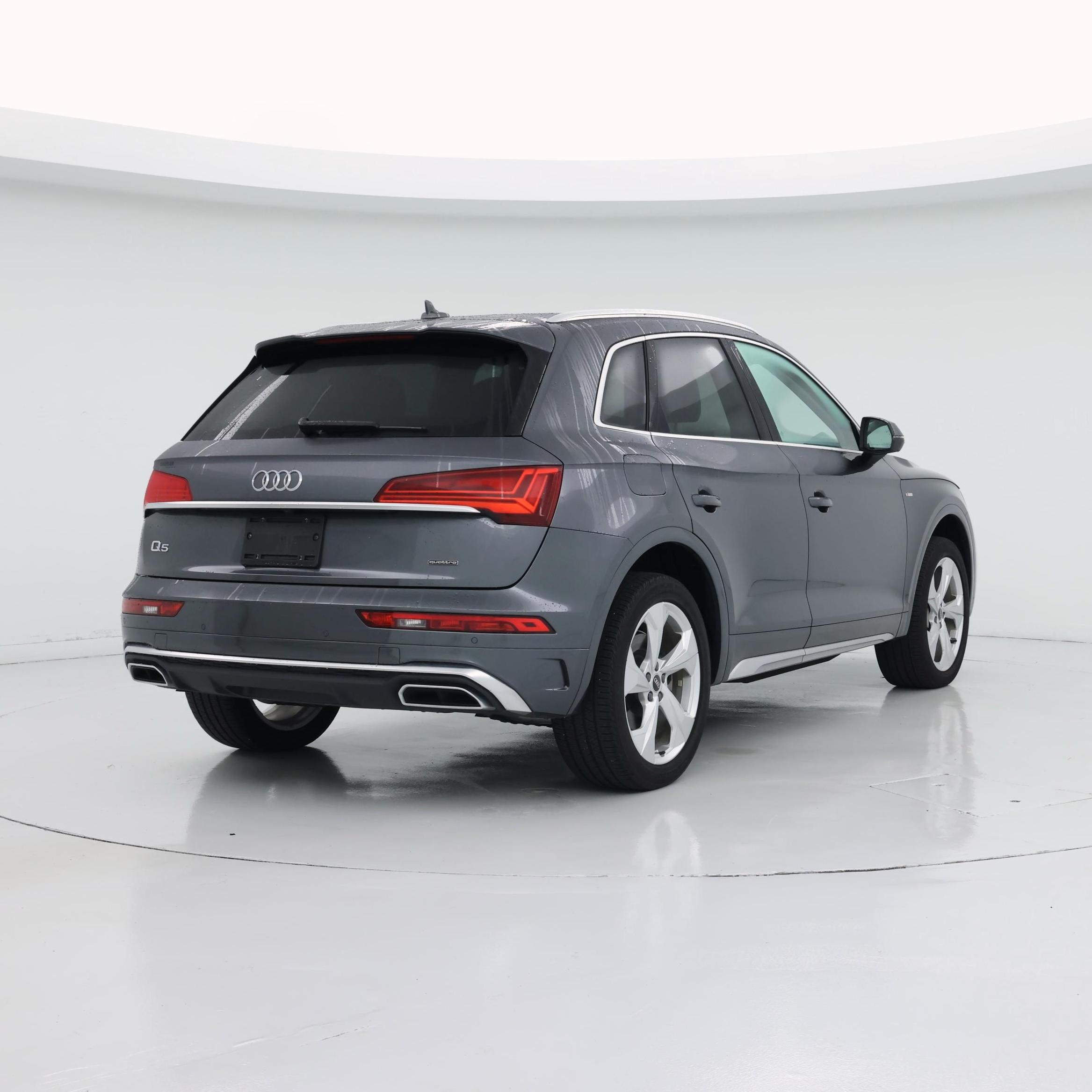 Thumbnail: 2024 Audi Q5 - 8