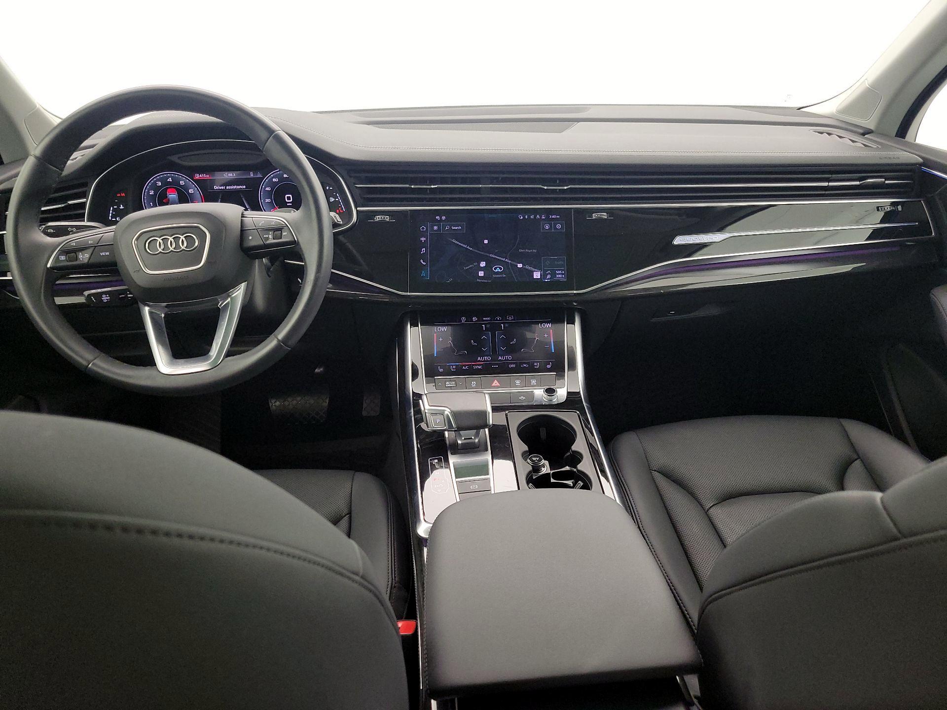 Thumbnail: 2023 Audi Q7 - 9