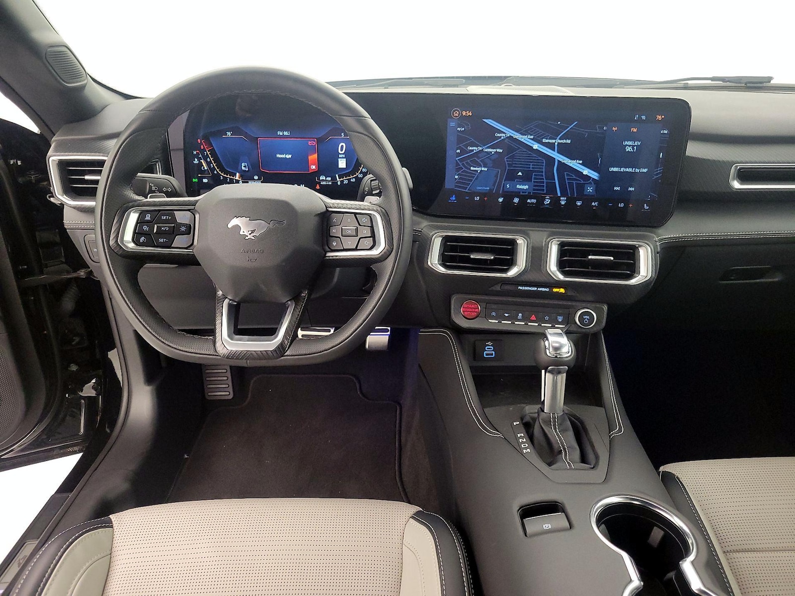 2025 Ford Mustang GT Premium - Photo 11