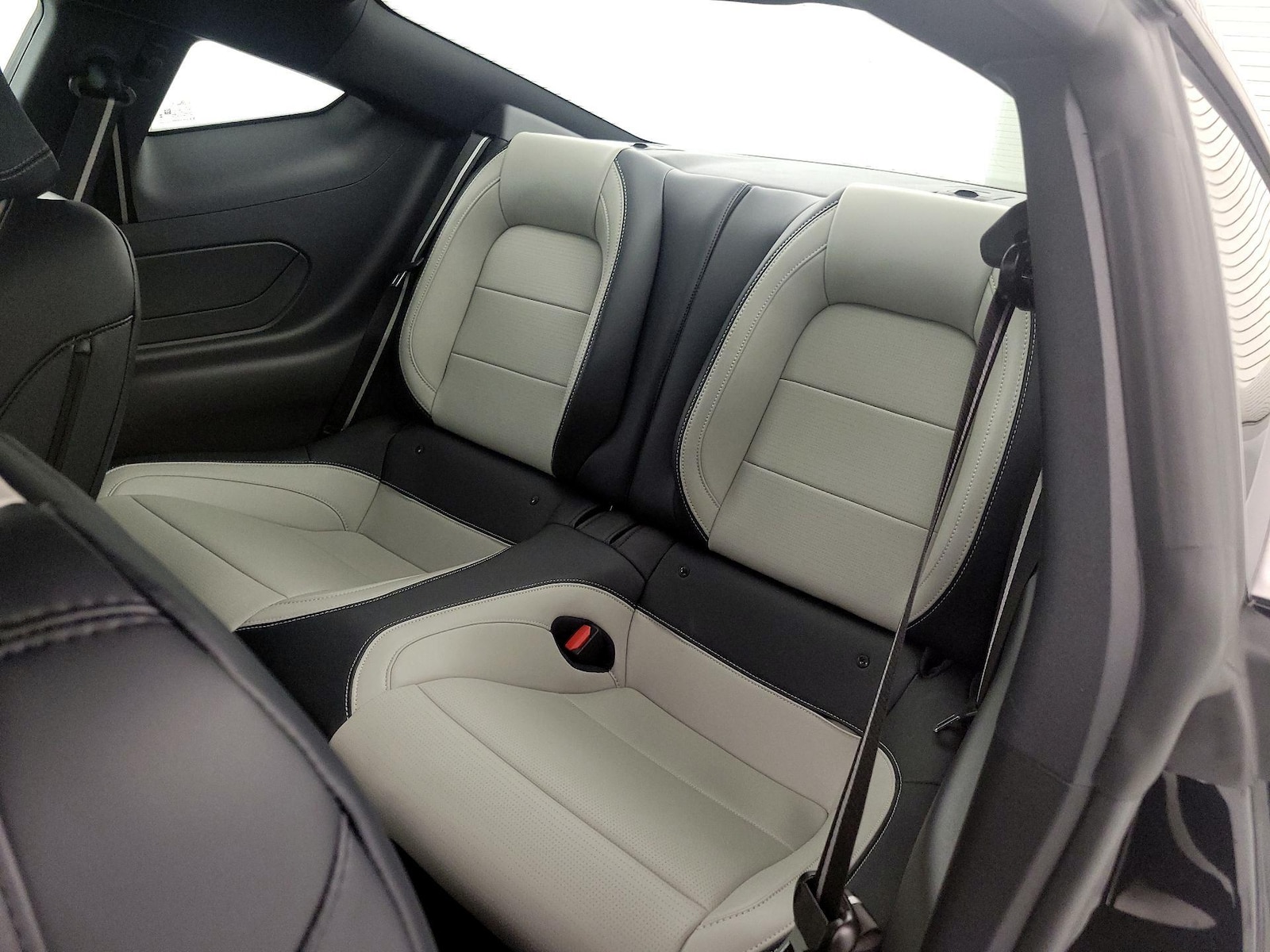 2025 Ford Mustang GT Premium - Photo 21