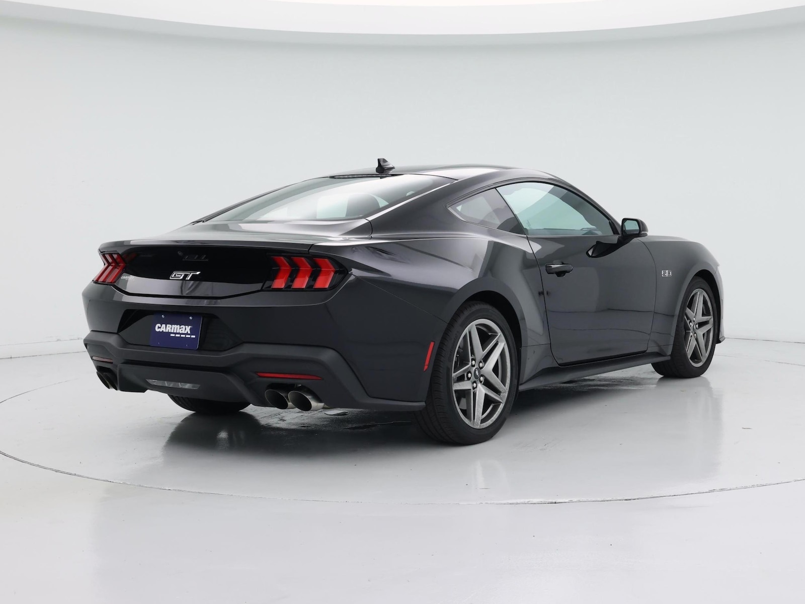 2025 Ford Mustang GT Premium - Photo 9