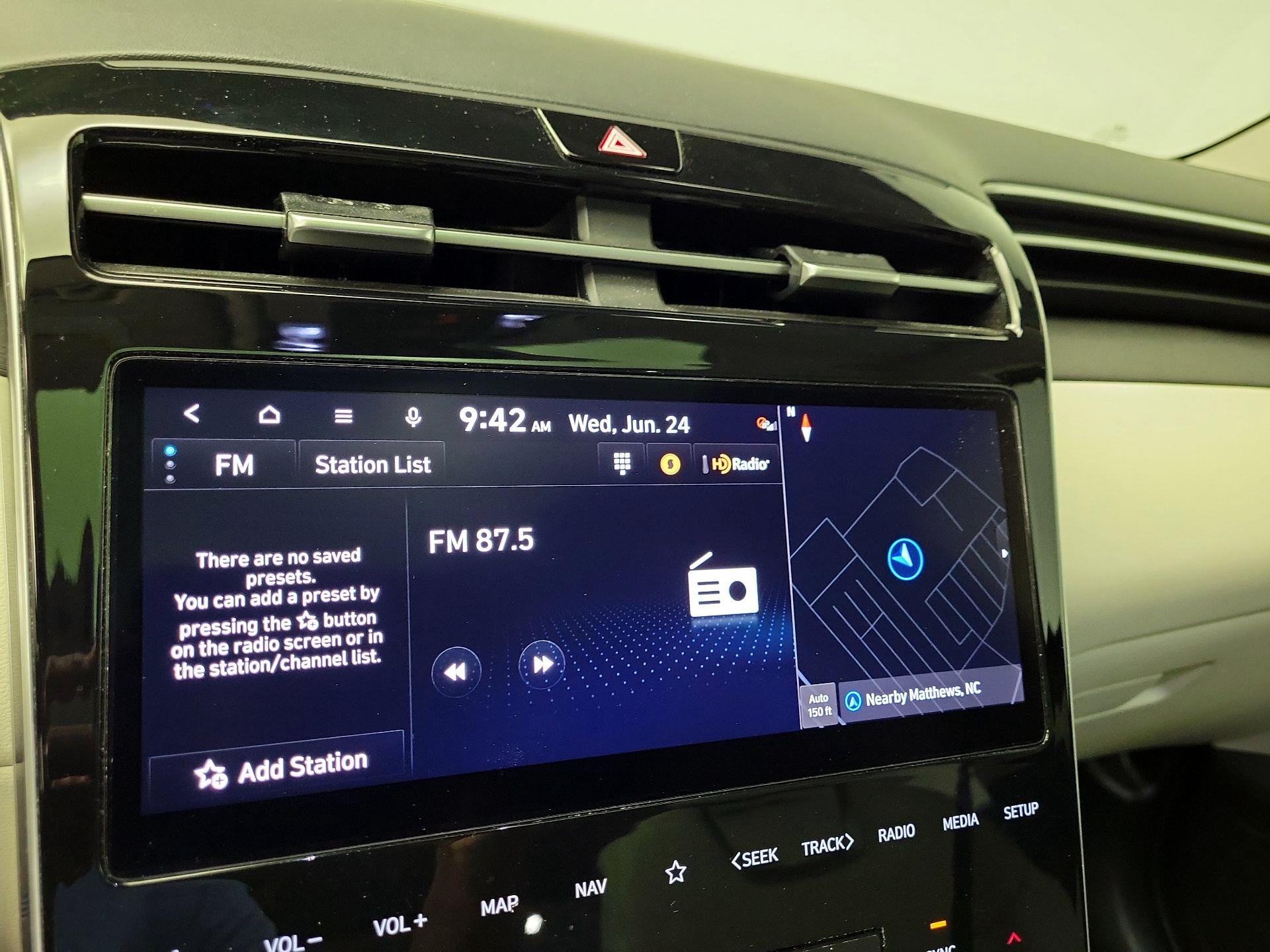 Thumbnail: 2024 Hyundai Tucson - 16