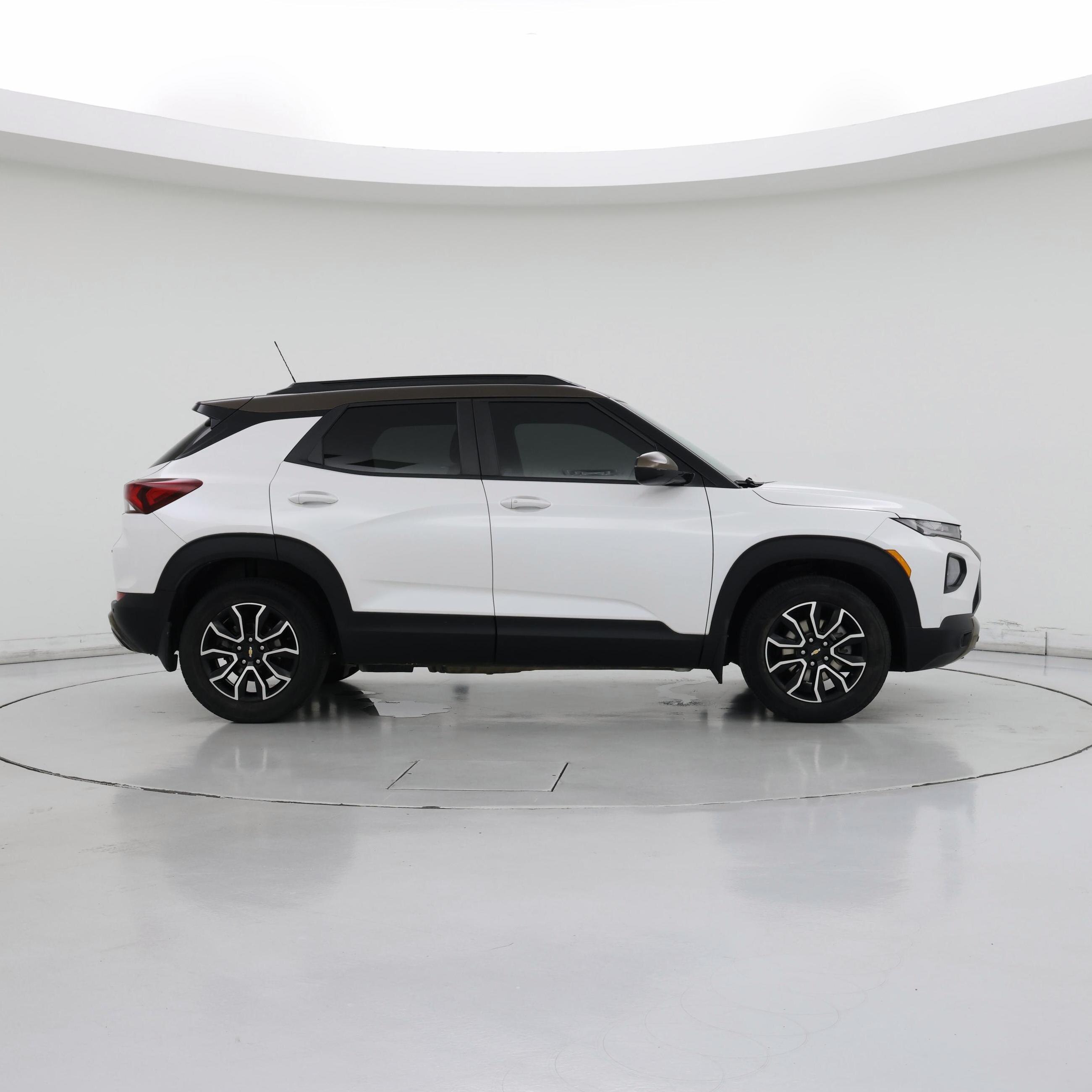 Thumbnail: 2022 Chevrolet TrailBlazer - 7