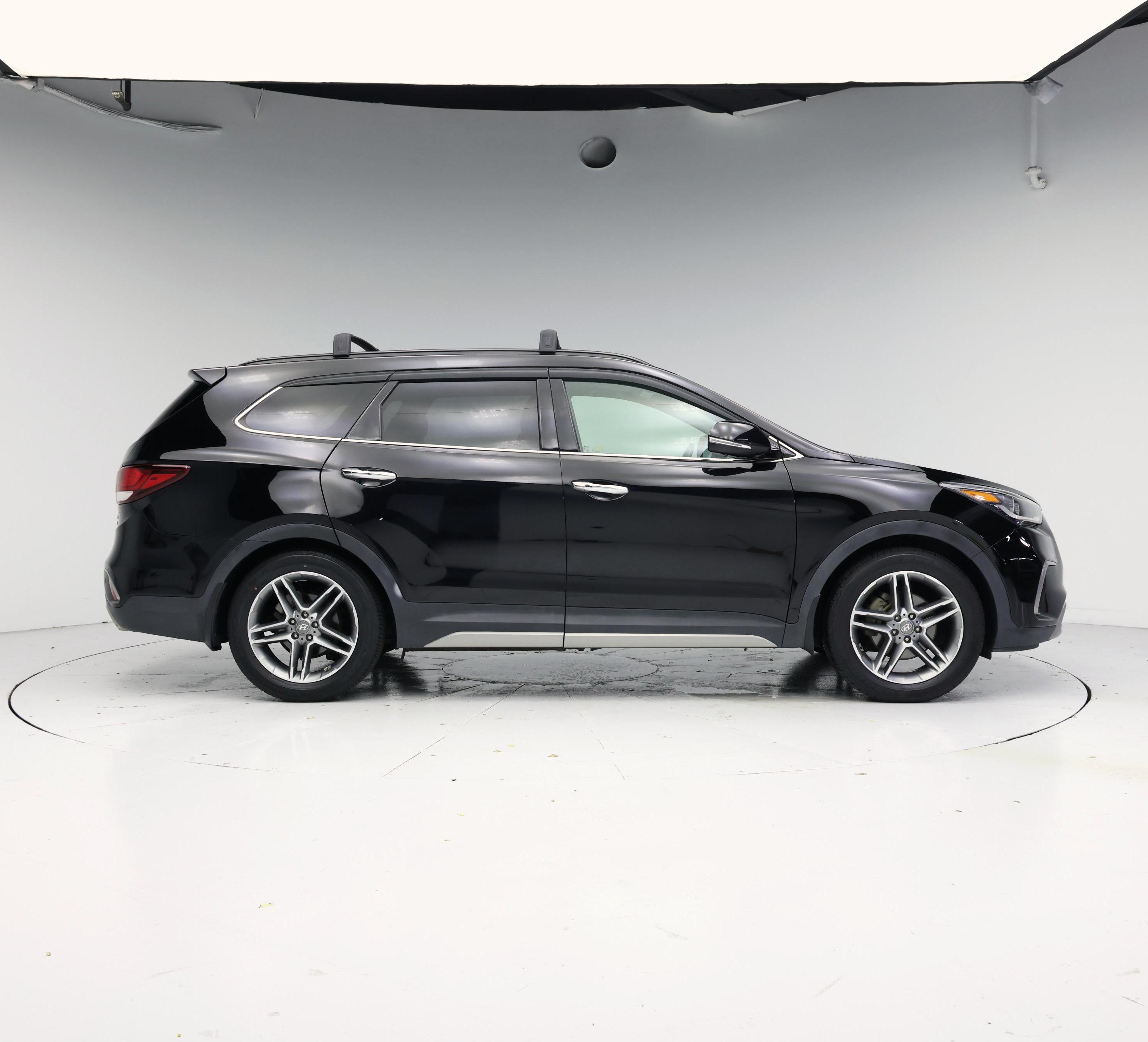 Thumbnail: 2018 Hyundai Santa Fe - 7