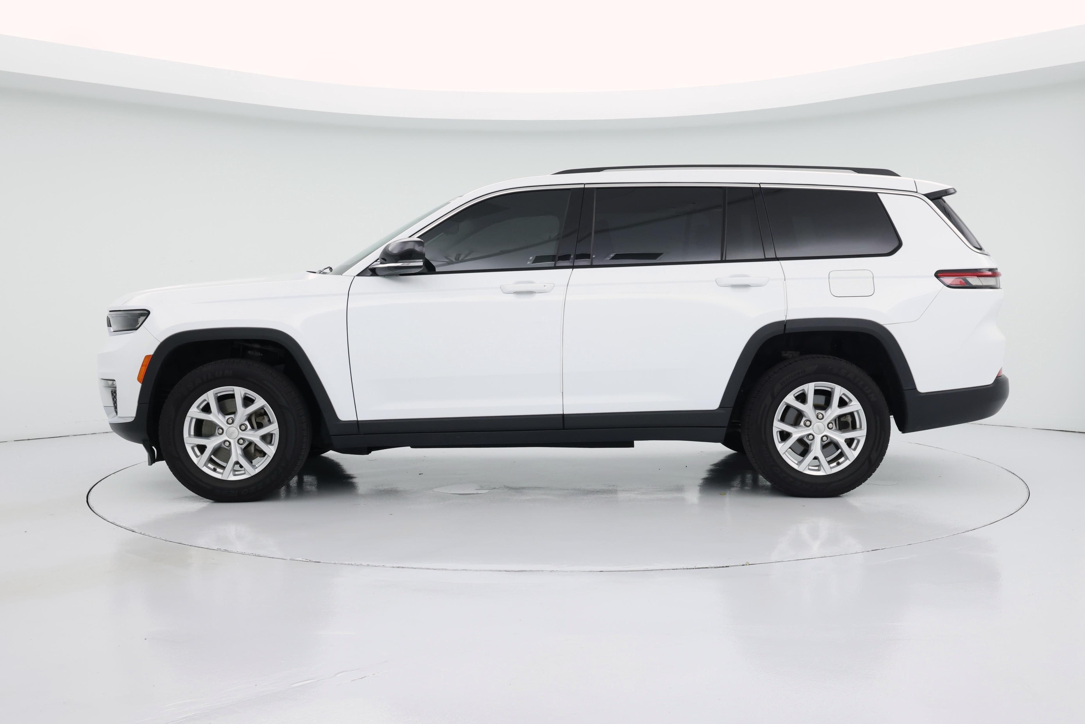 Thumbnail: 2023 Jeep Grand Cherokee L - 3