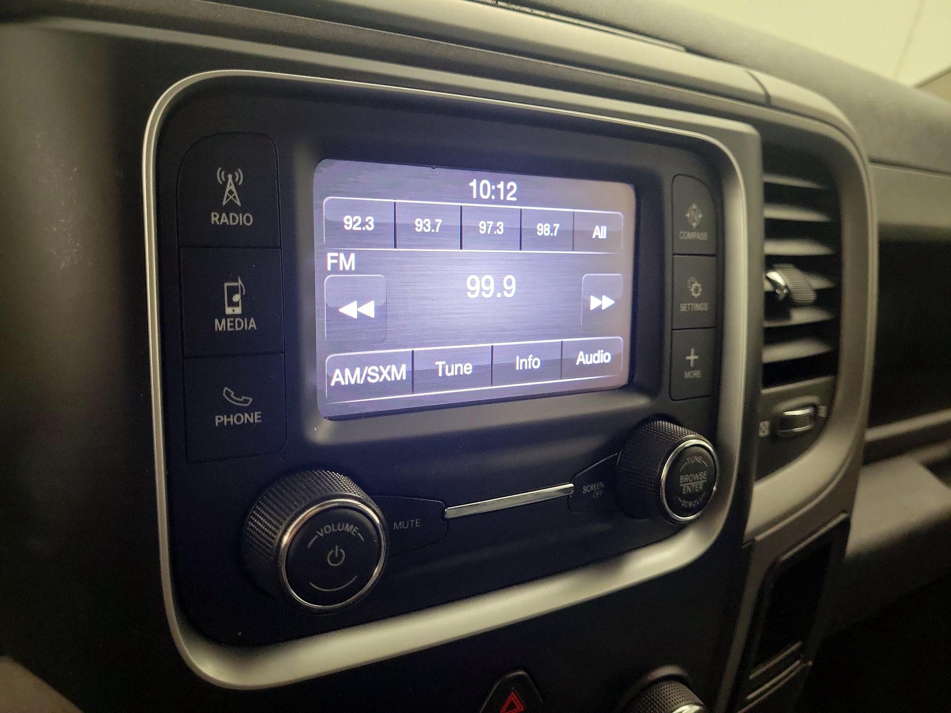 Thumbnail: 2022 RAM 1500 Classic - 15