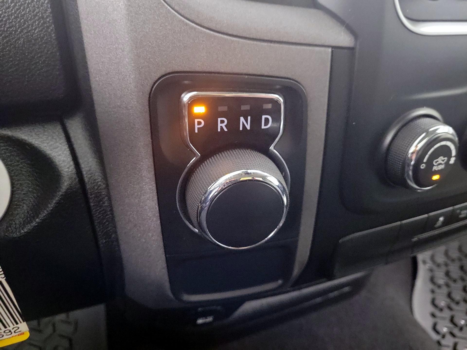 Thumbnail: 2022 RAM 1500 Classic - 17