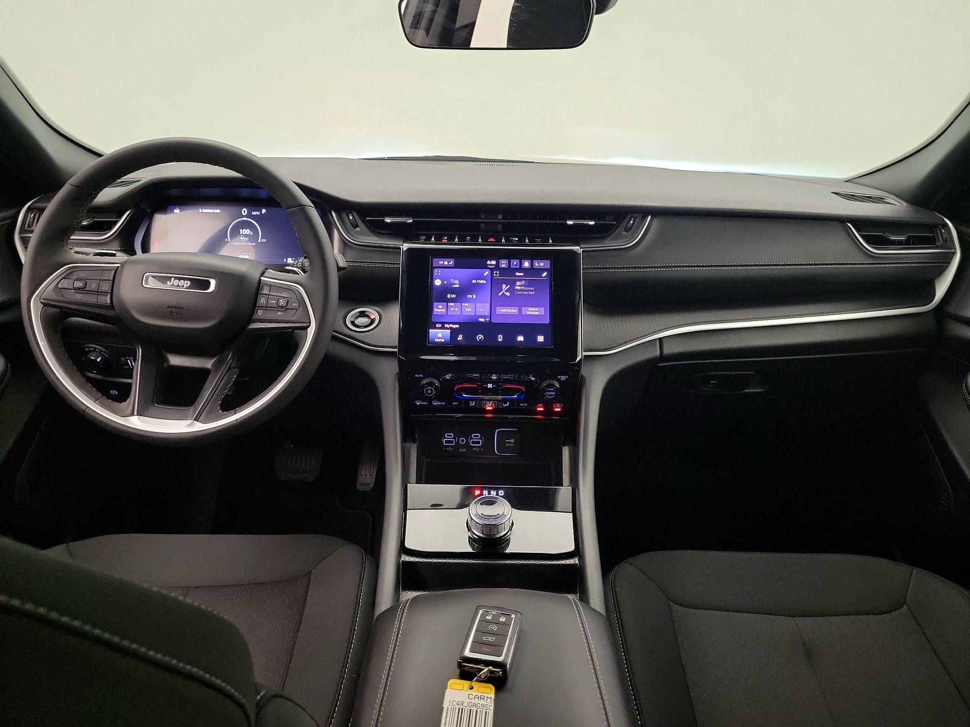 Thumbnail: 2025 Jeep Grand Cherokee - 9