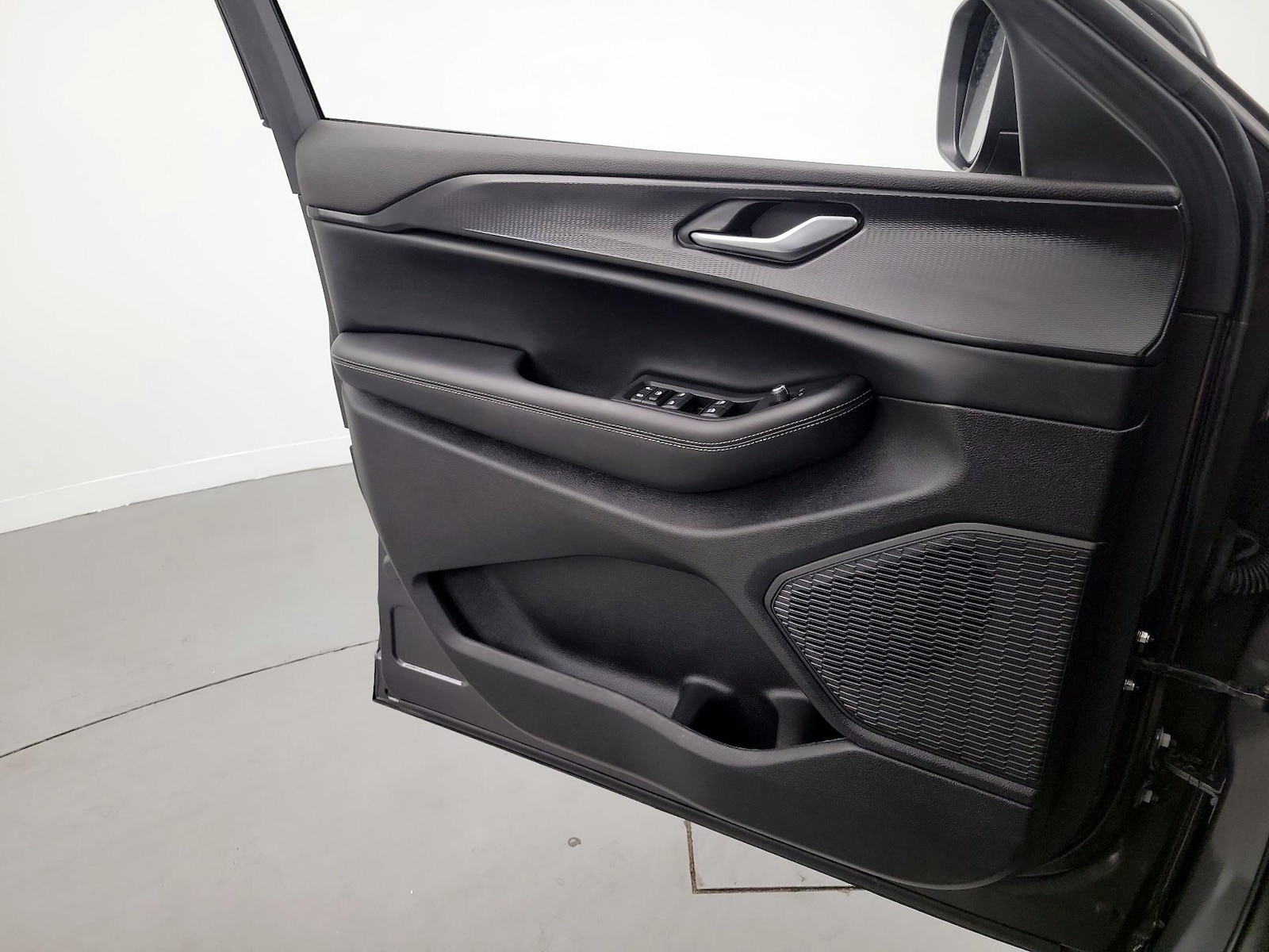 2025 Jeep Grand Cherokee Laredo - Photo 13