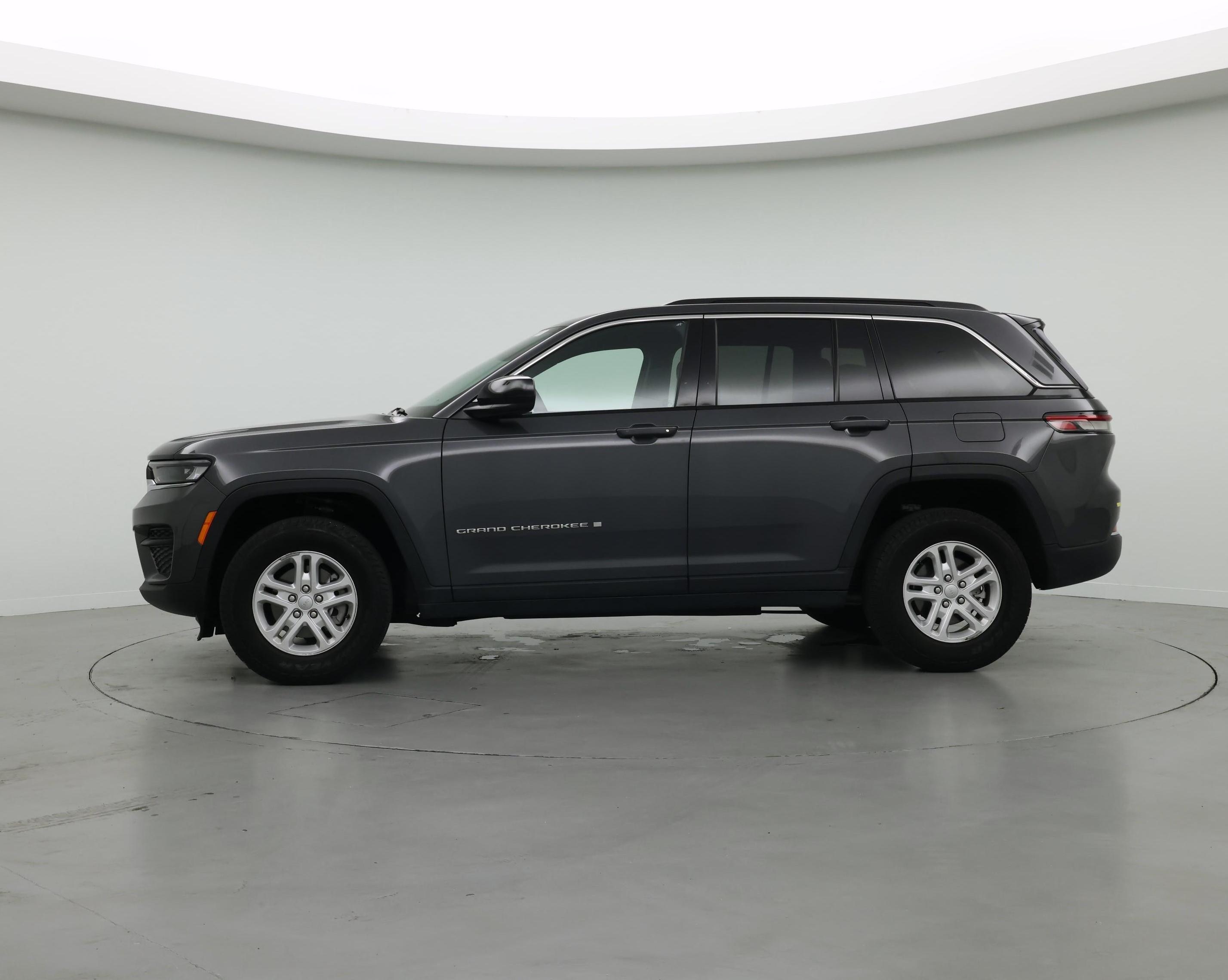 Thumbnail: 2025 Jeep Grand Cherokee - 3