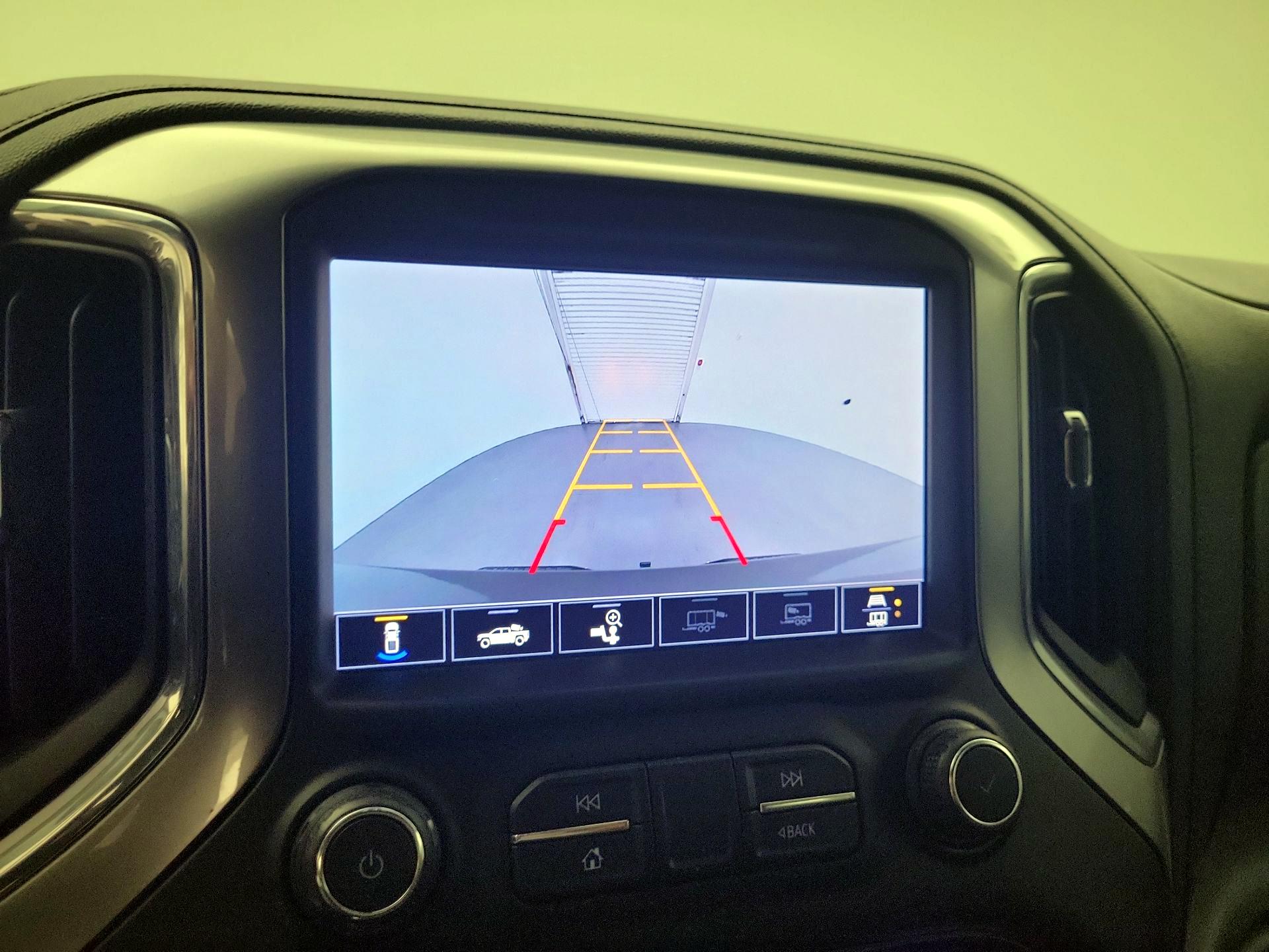 Thumbnail: 2020 Chevrolet Silverado 1500 - 14