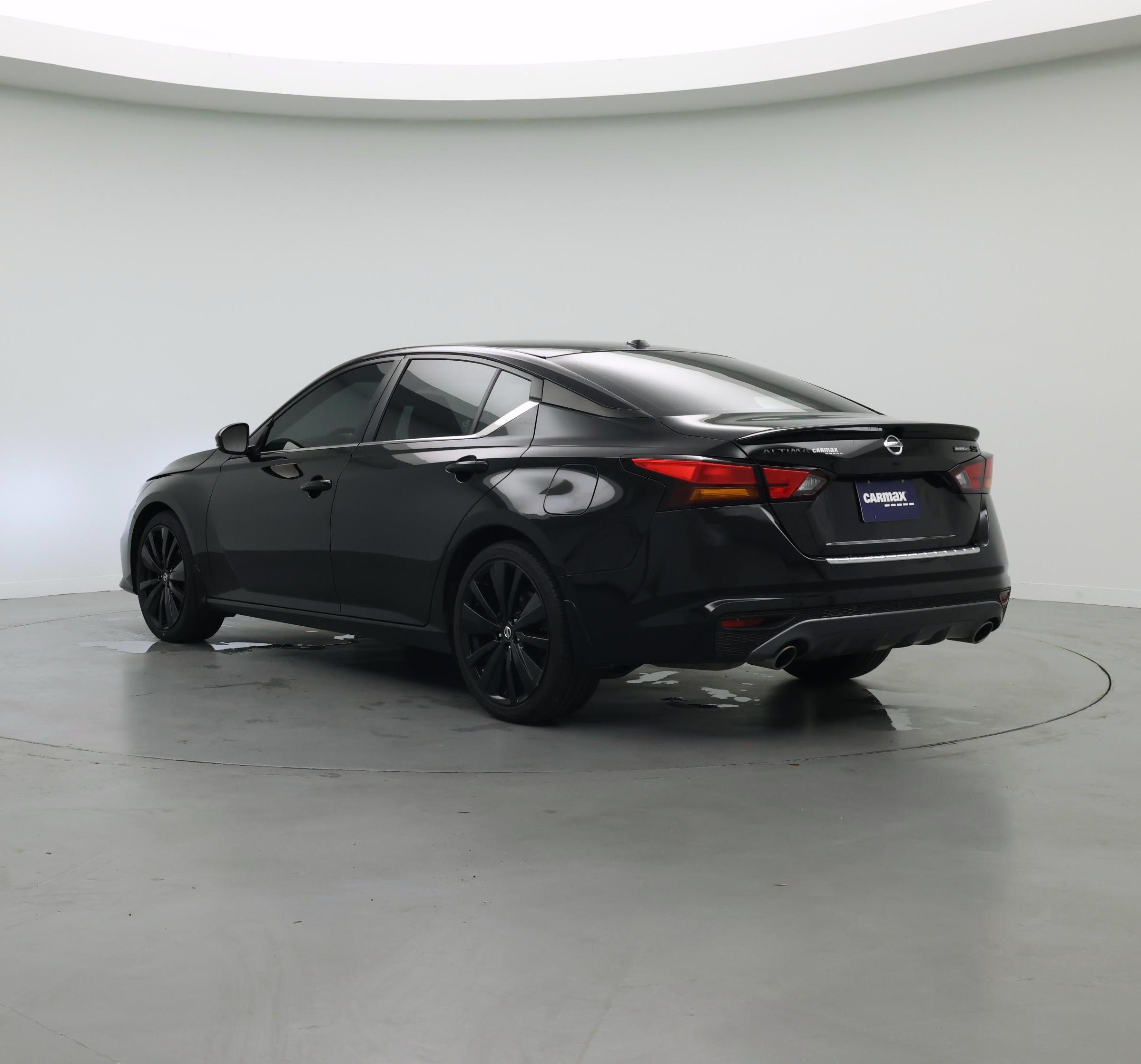 Thumbnail: 2022 Nissan Altima - 2