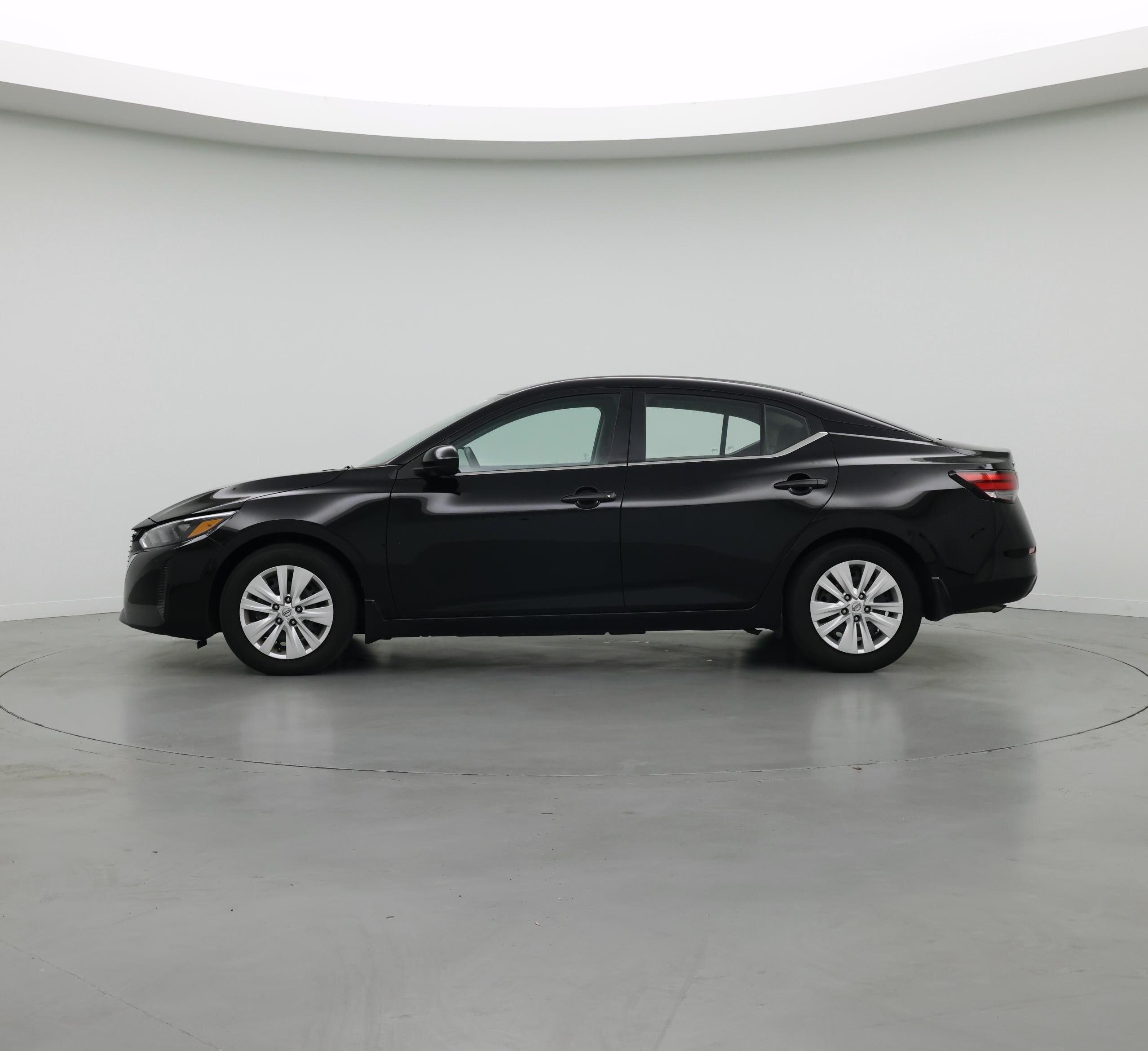 Thumbnail: 2025 Nissan Sentra - 3
