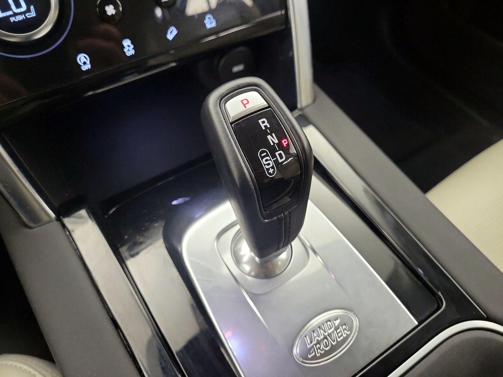 2020 Land Rover Discovery Sport S - Photo 18