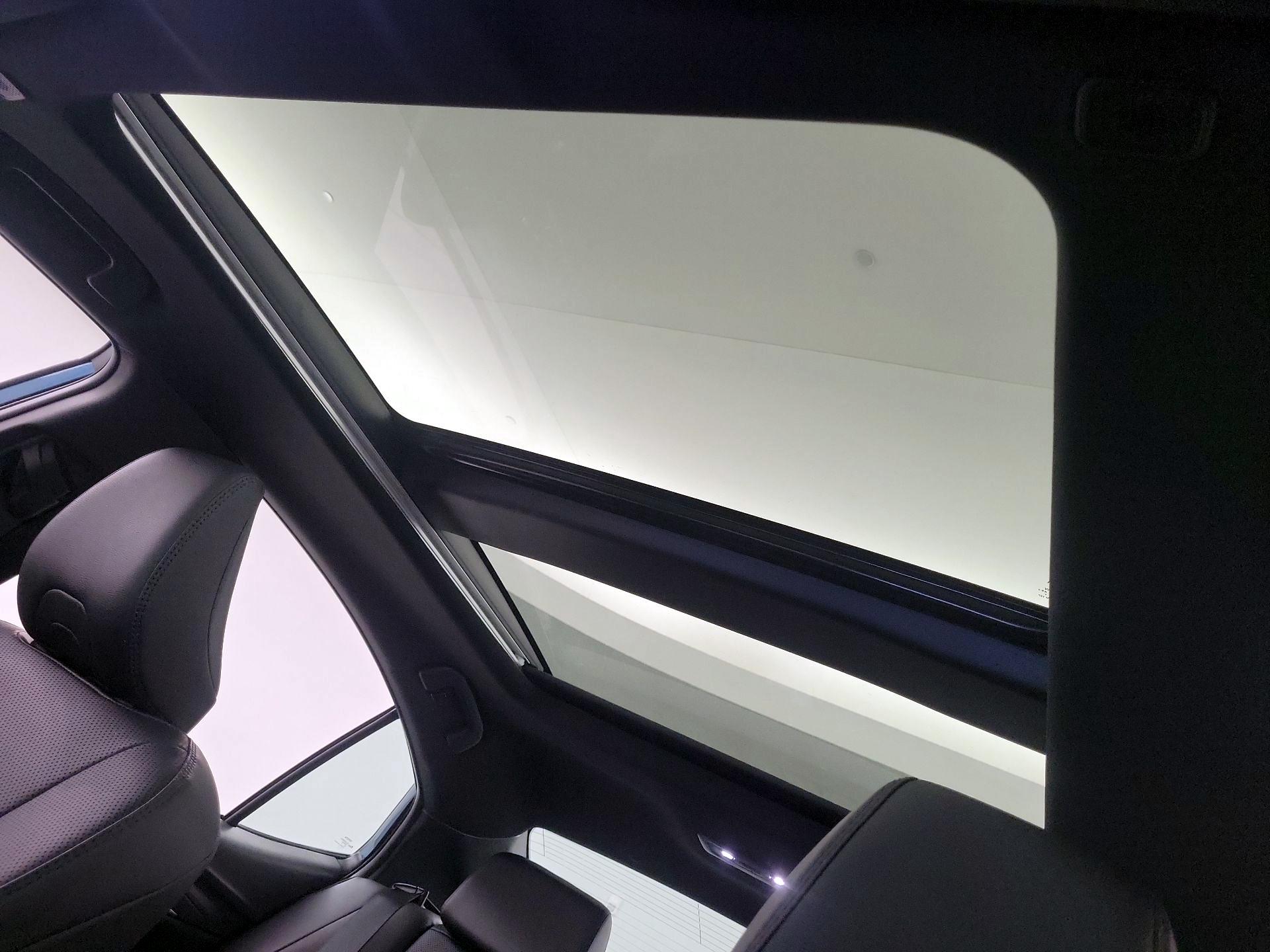 Thumbnail: 2025 Toyota Camry - 20