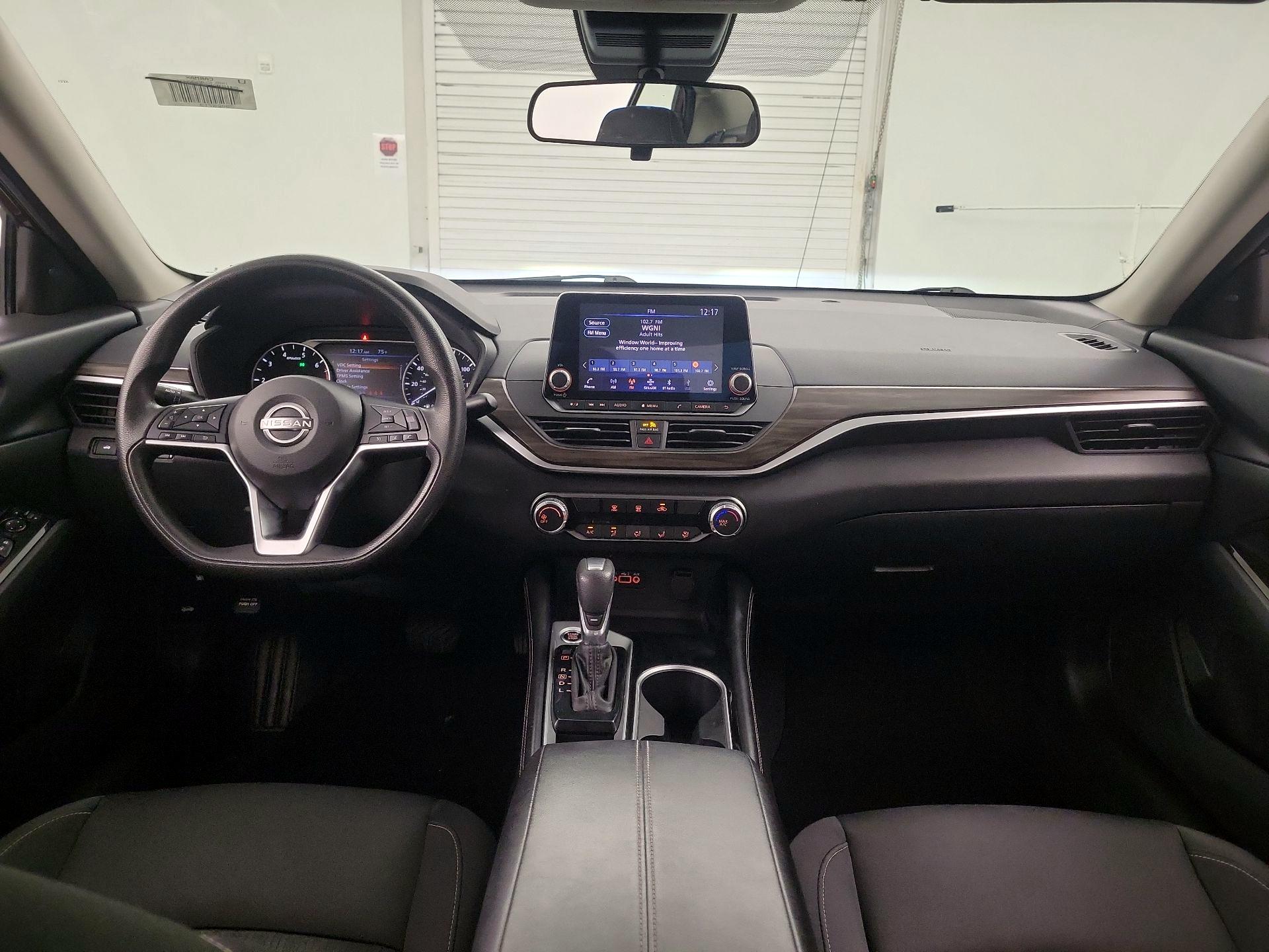 Thumbnail: 2023 Nissan Altima - 9