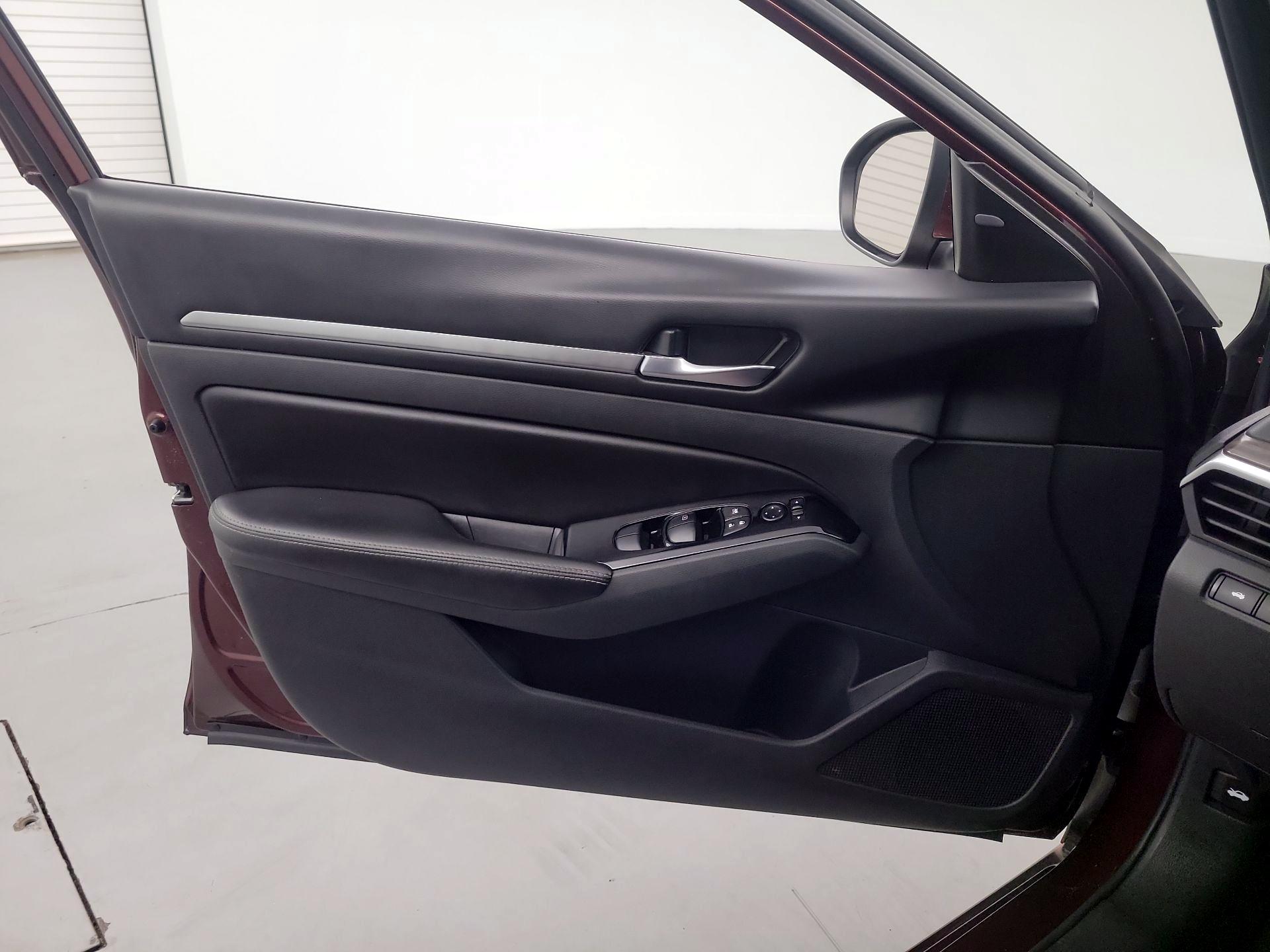 Thumbnail: 2023 Nissan Altima - 12