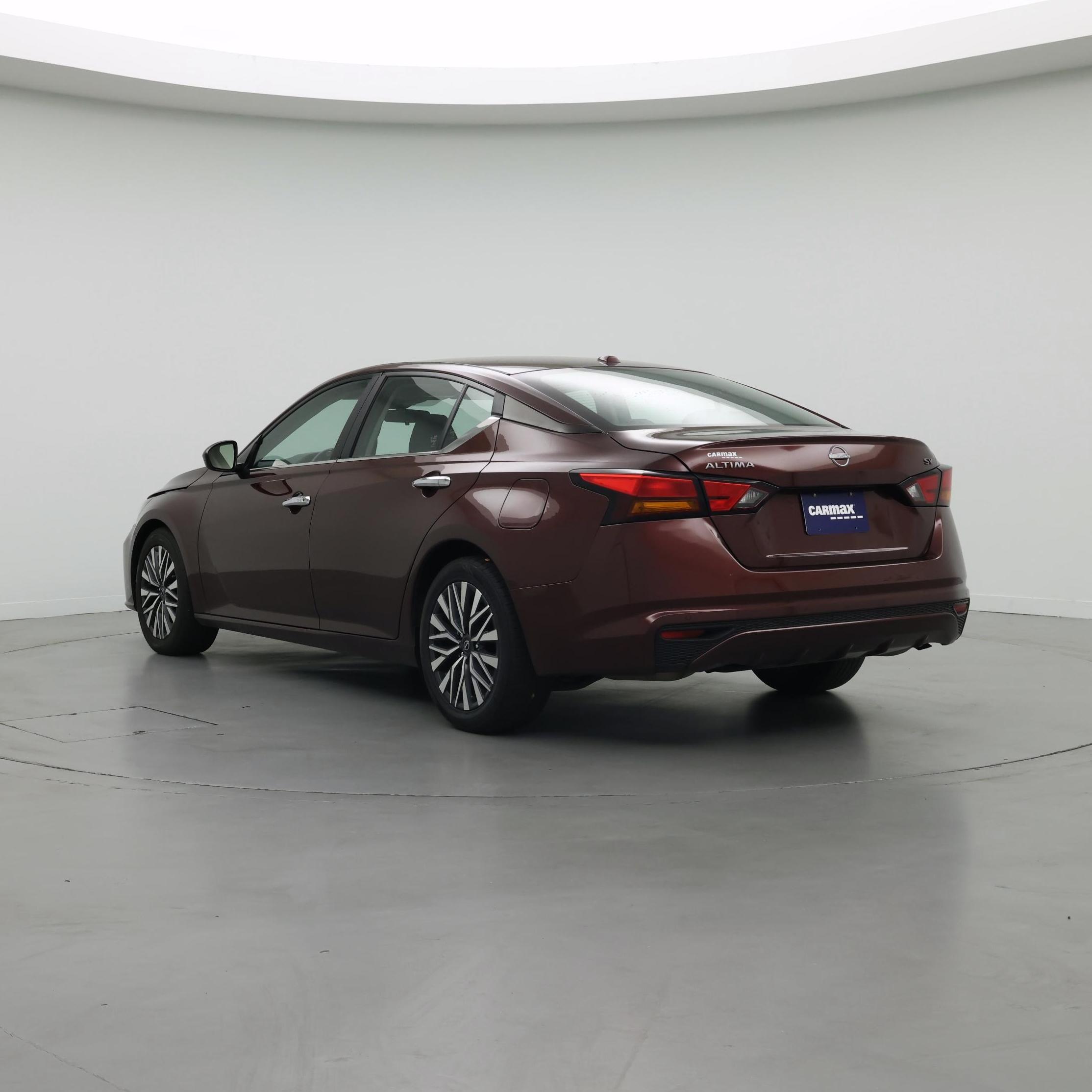 Thumbnail: 2023 Nissan Altima - 2