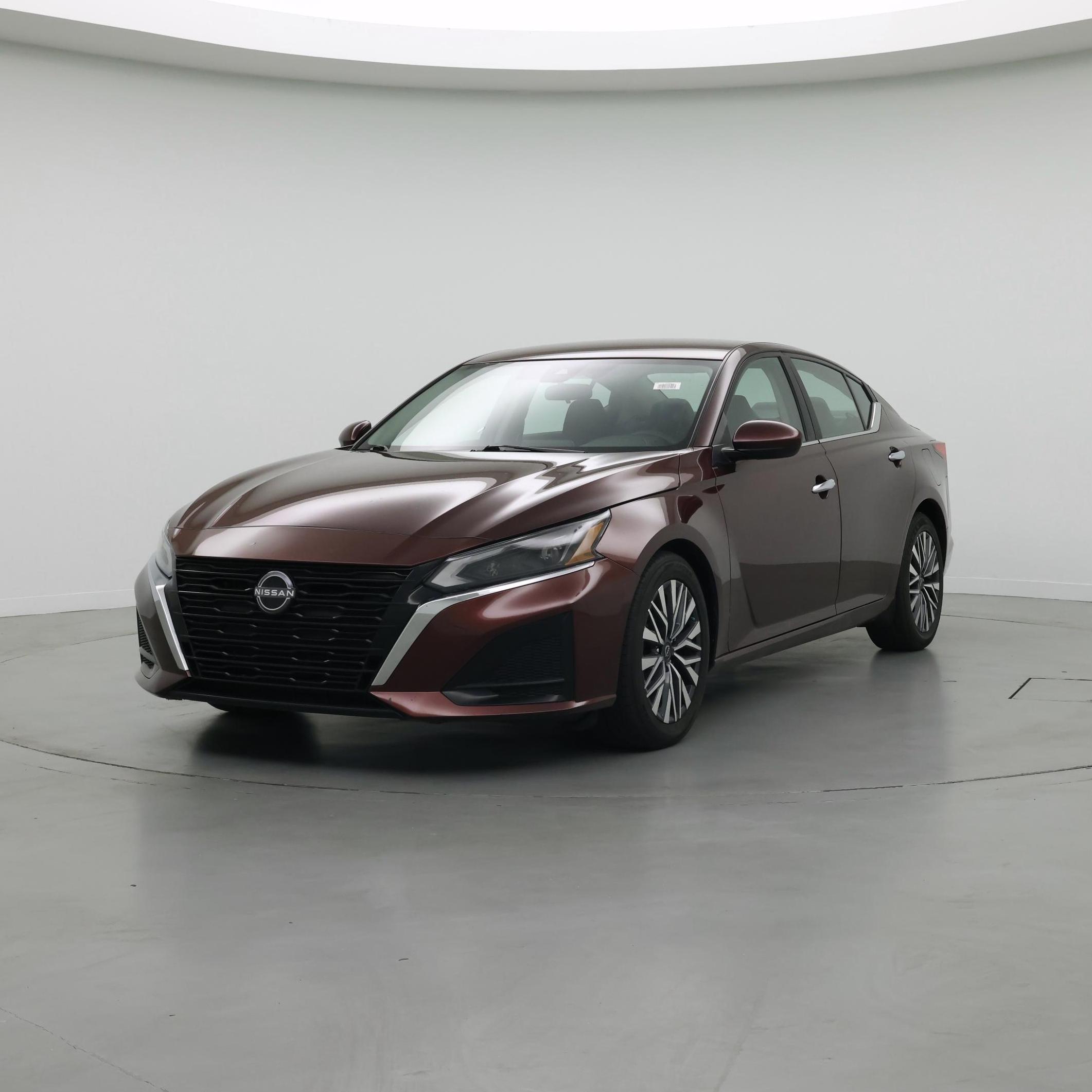 Thumbnail: 2023 Nissan Altima - 4