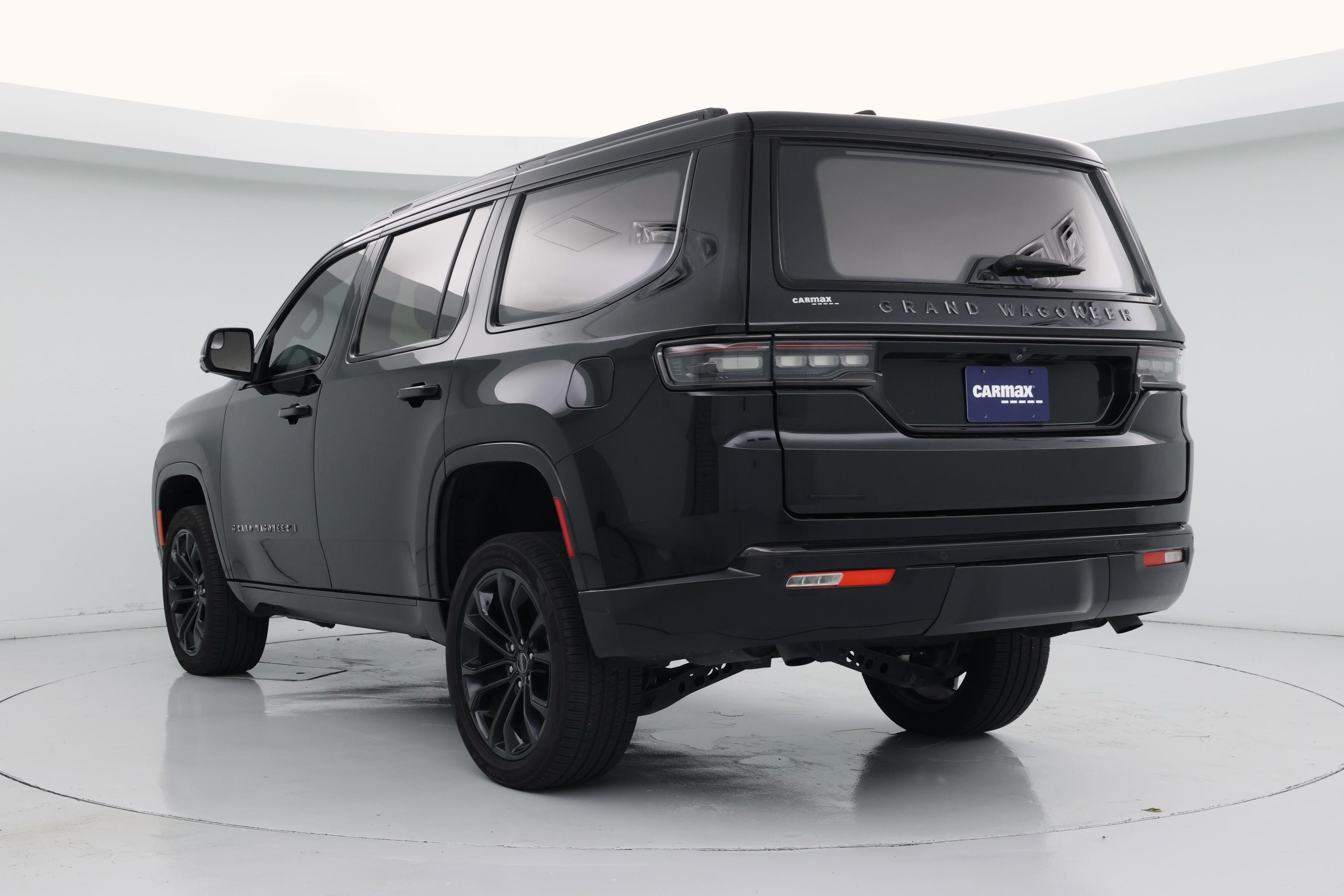 Thumbnail: 2023 Jeep Grand Wagoneer - 2