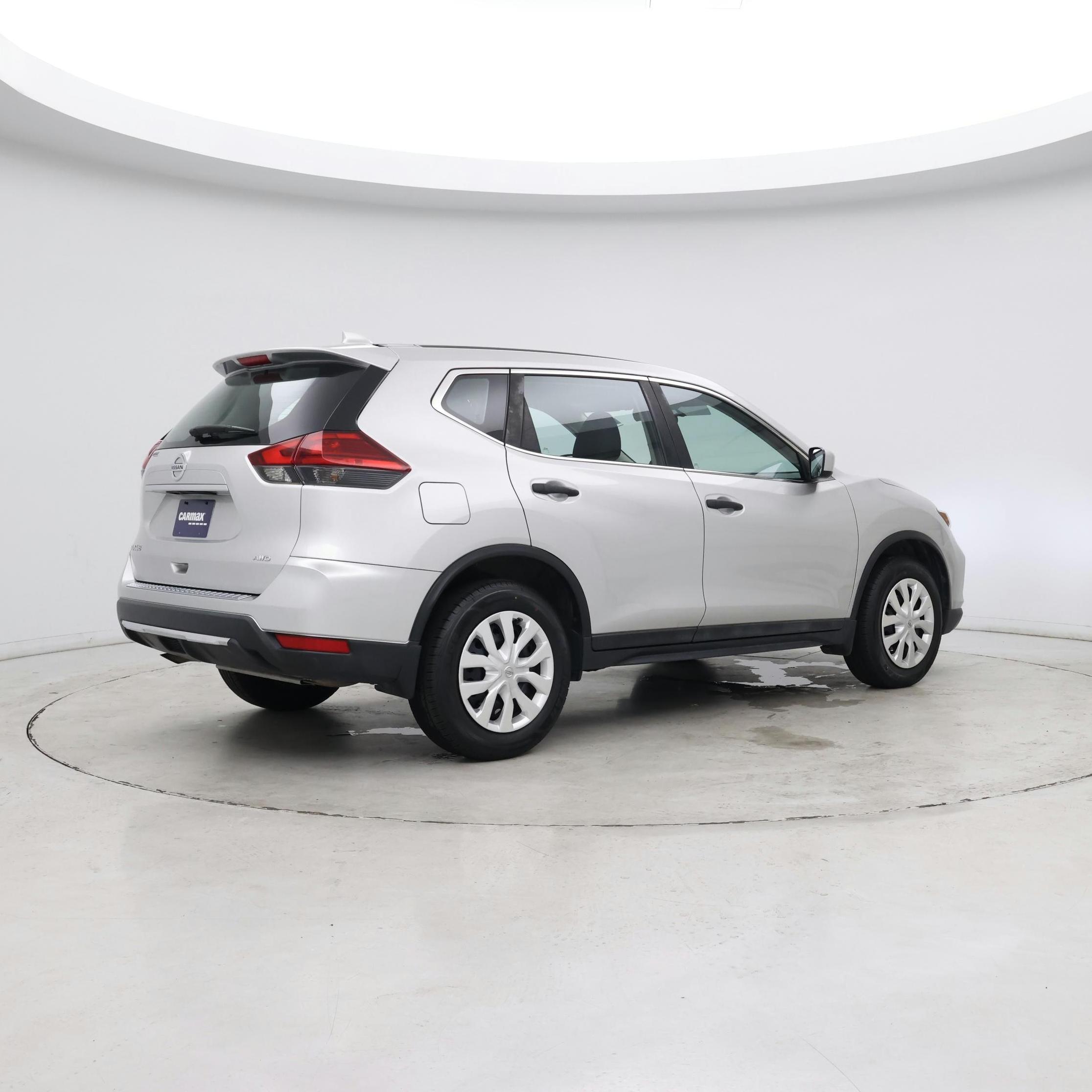 Thumbnail: 2017 Nissan Rogue - 7