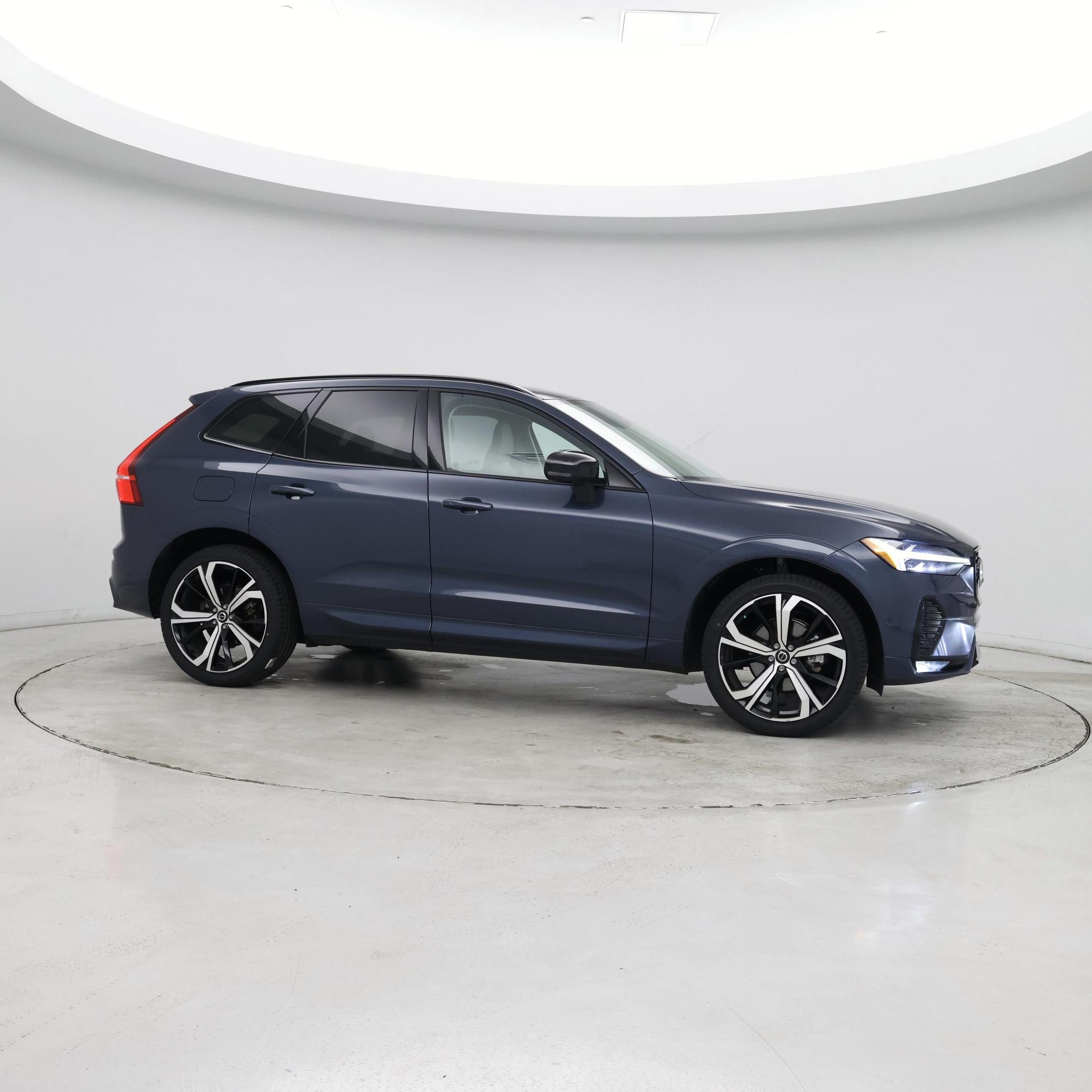 Thumbnail: 2025 Volvo XC60 - 7