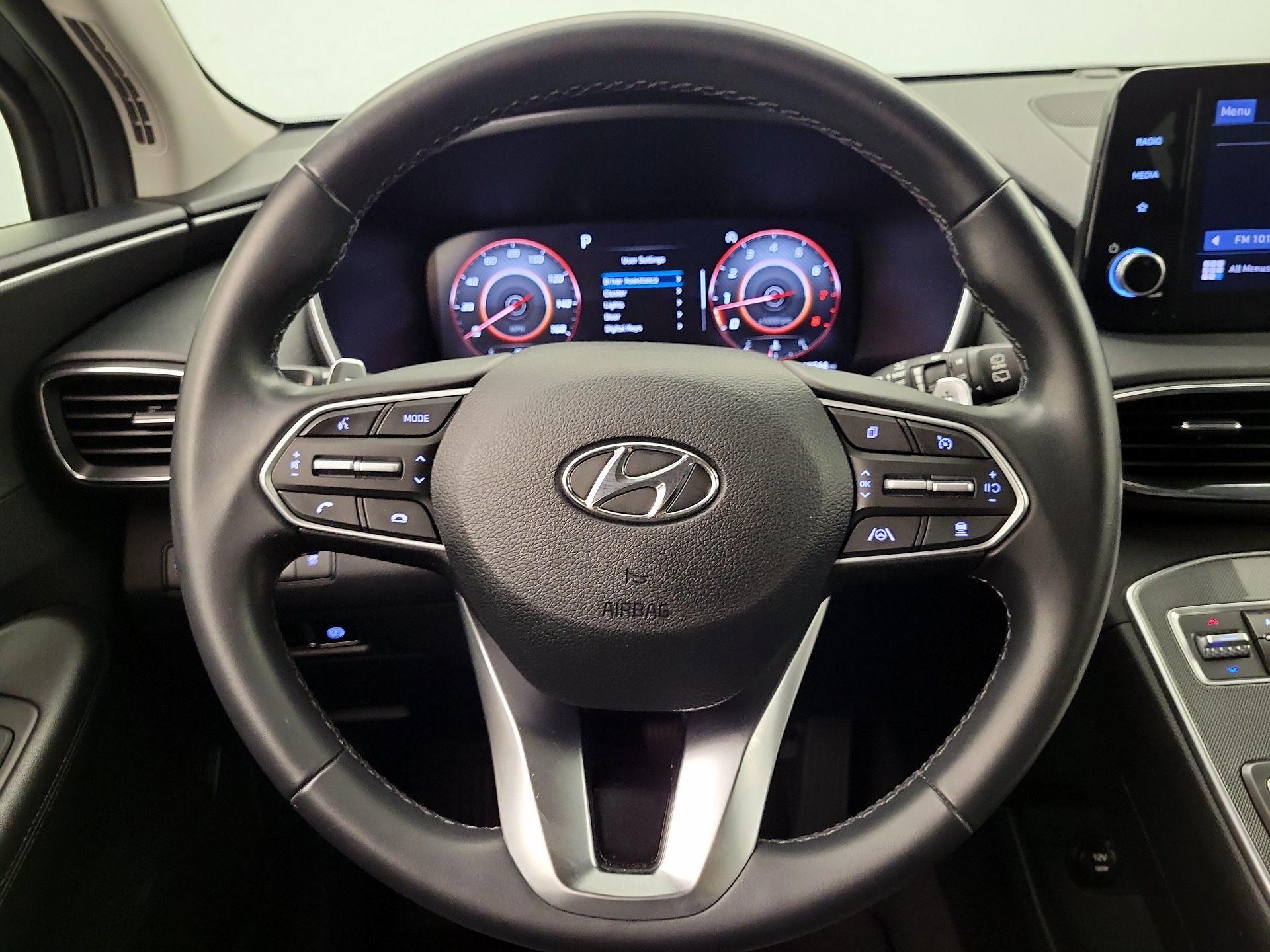 Thumbnail: 2022 Hyundai Santa Fe - 10