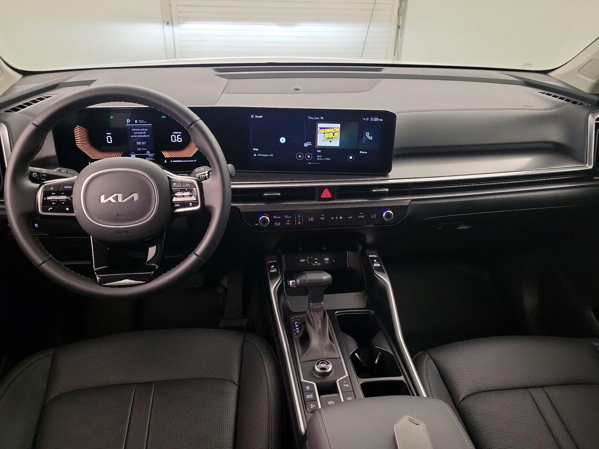 Thumbnail: 2025 Kia Sorento - 9