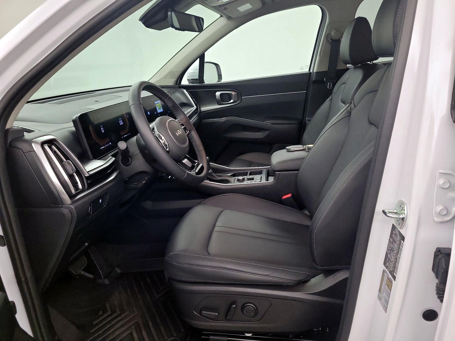 Thumbnail: 2025 Kia Sorento - 11