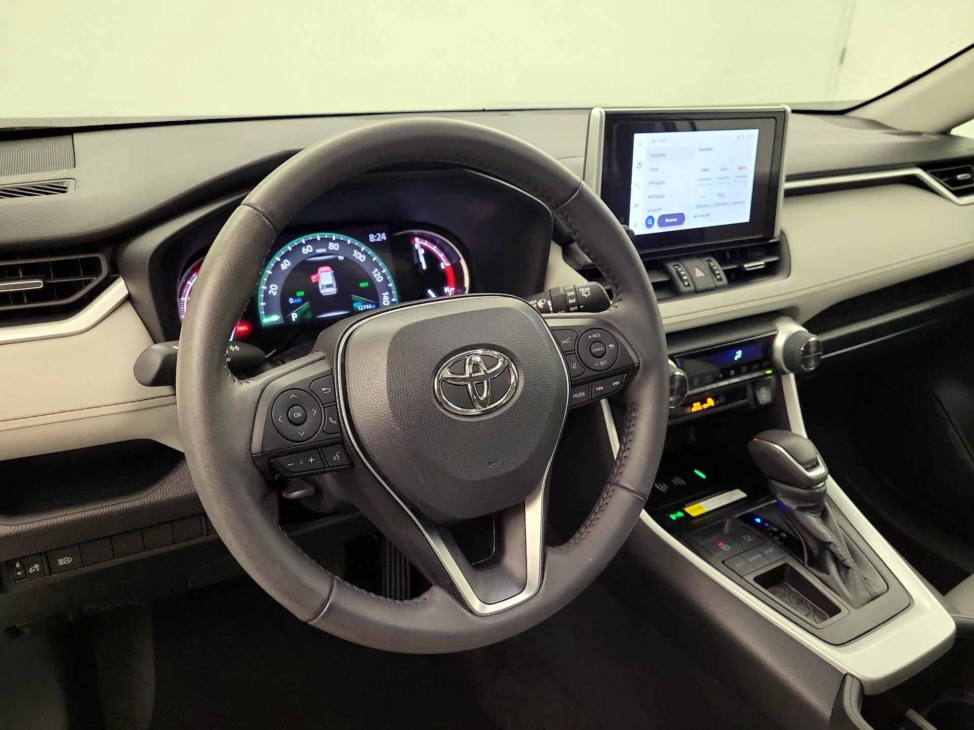Thumbnail: 2024 Toyota RAV4 - 9