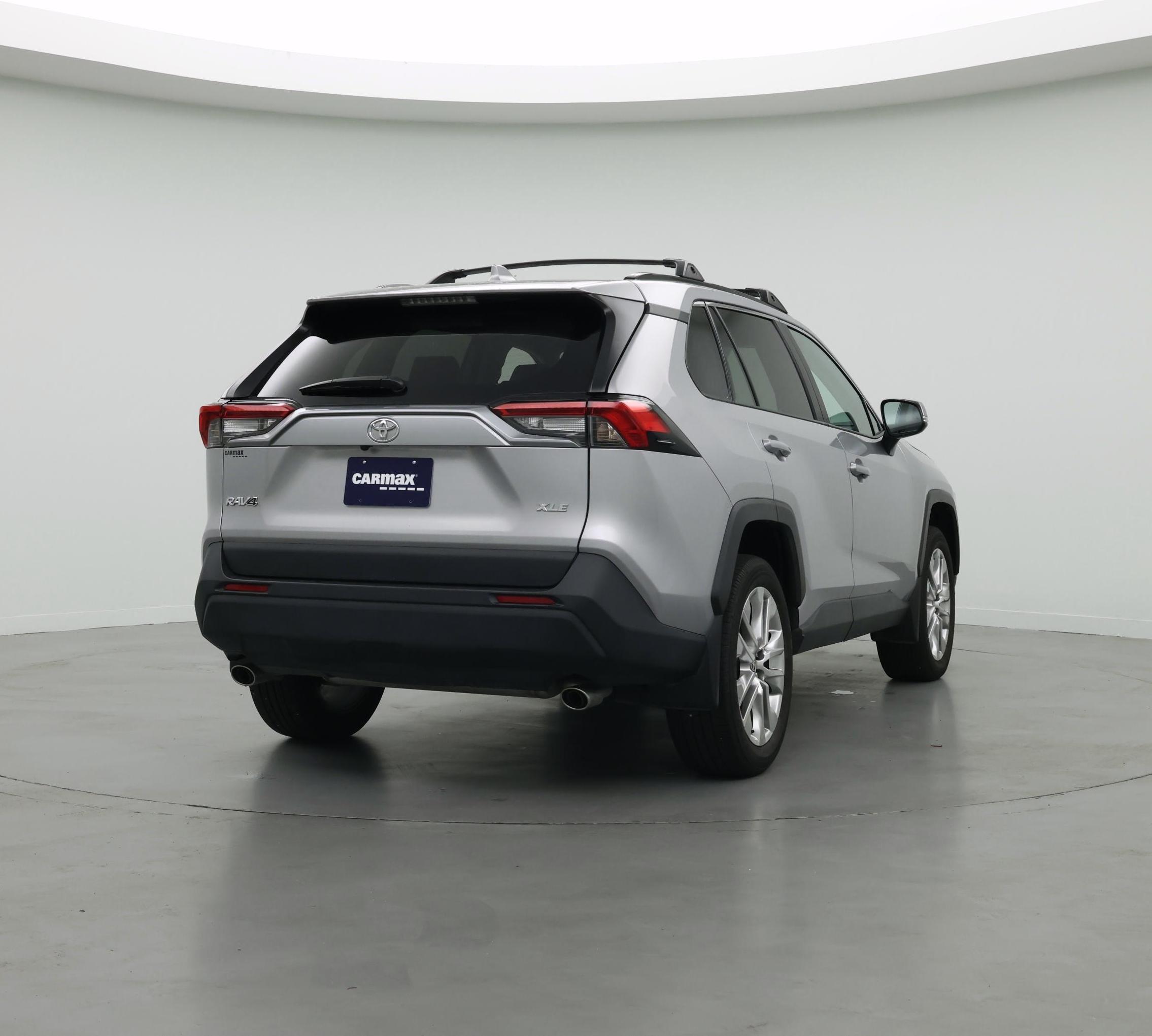 Thumbnail: 2024 Toyota RAV4 - 8