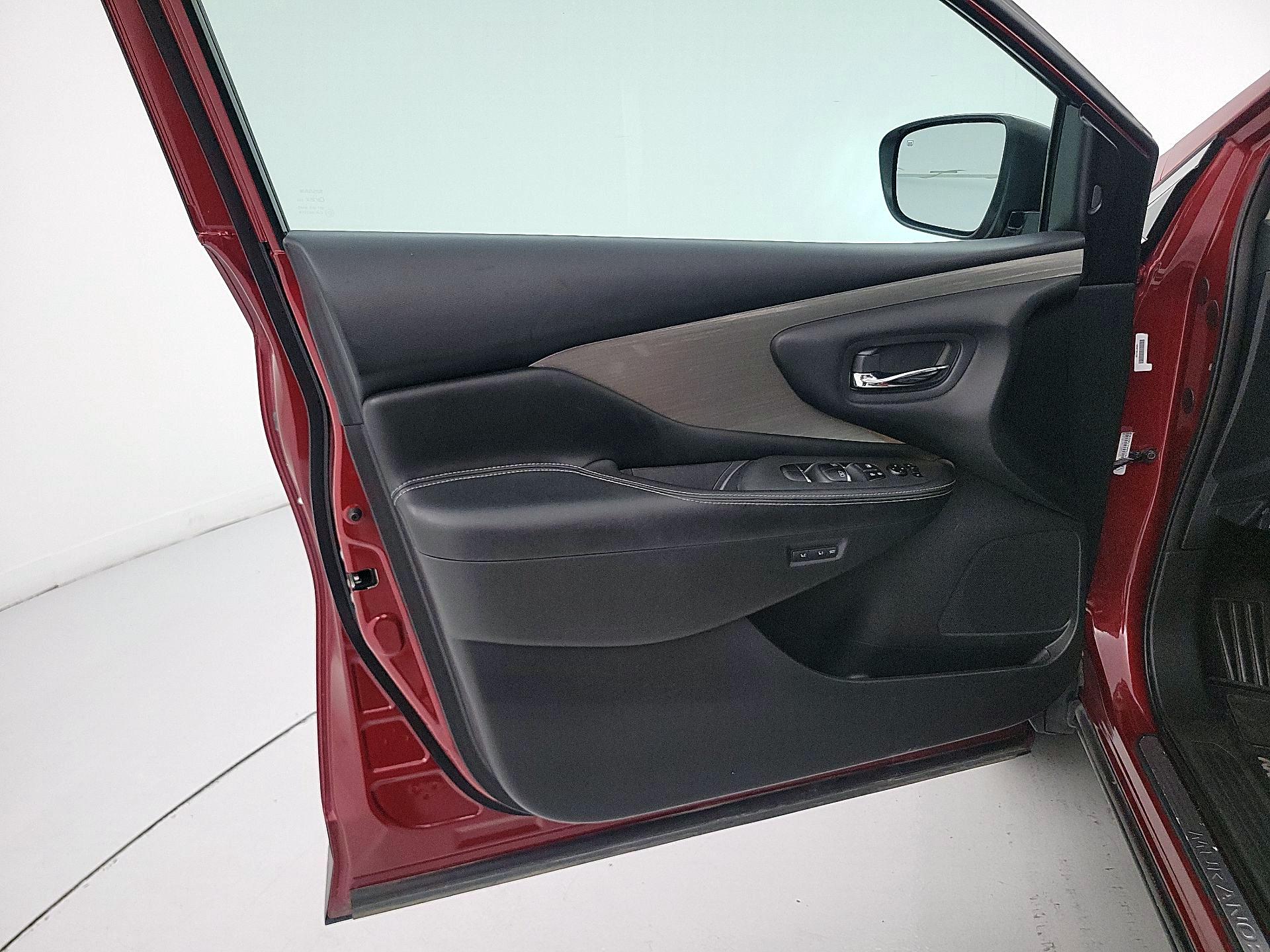 Thumbnail: 2017 Nissan Murano - 12