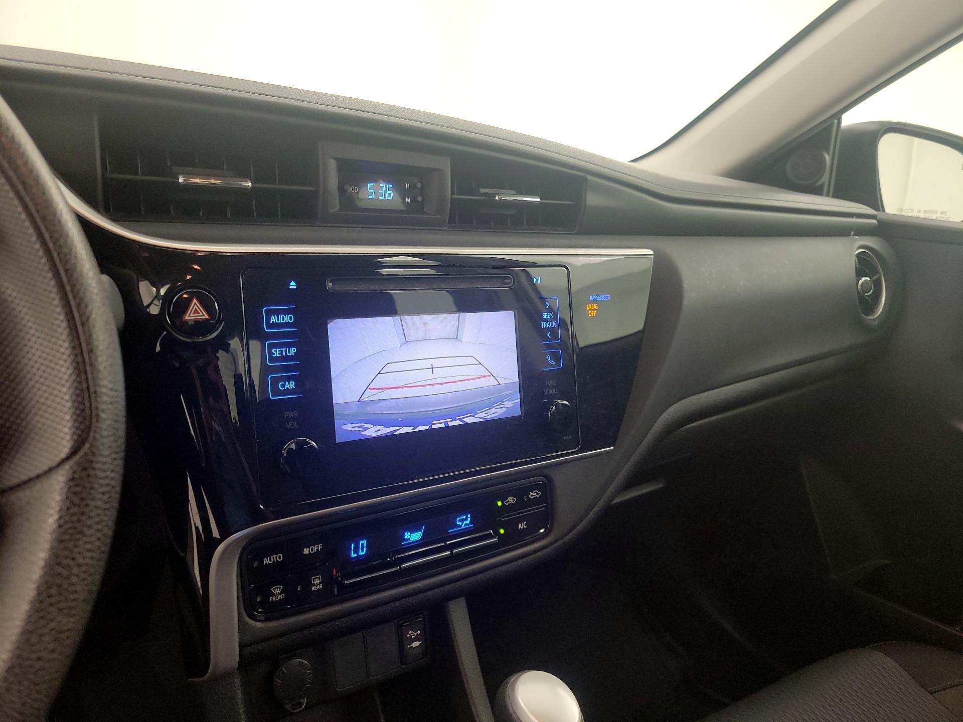 Thumbnail: 2018 Toyota Corolla - 14