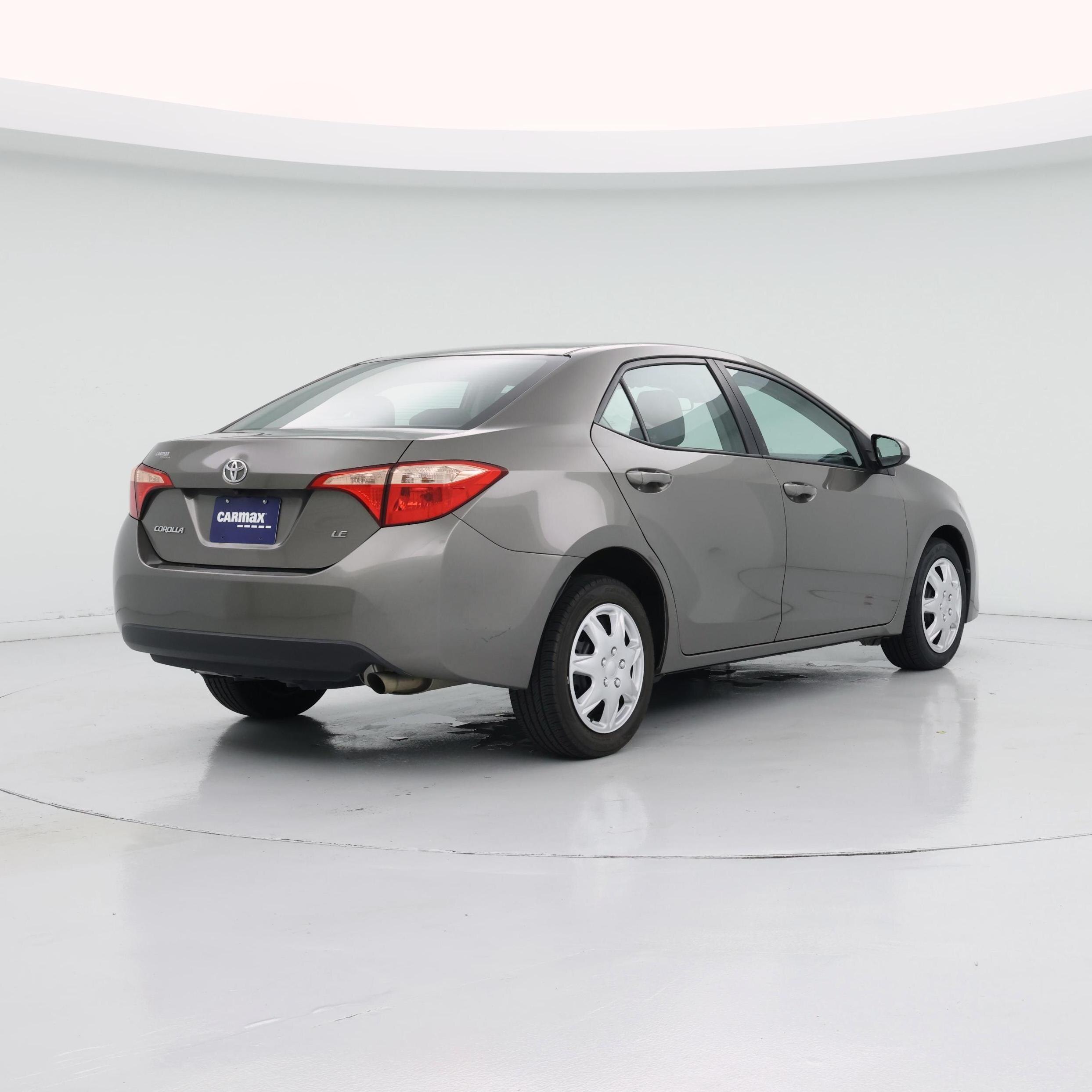 Thumbnail: 2018 Toyota Corolla - 8