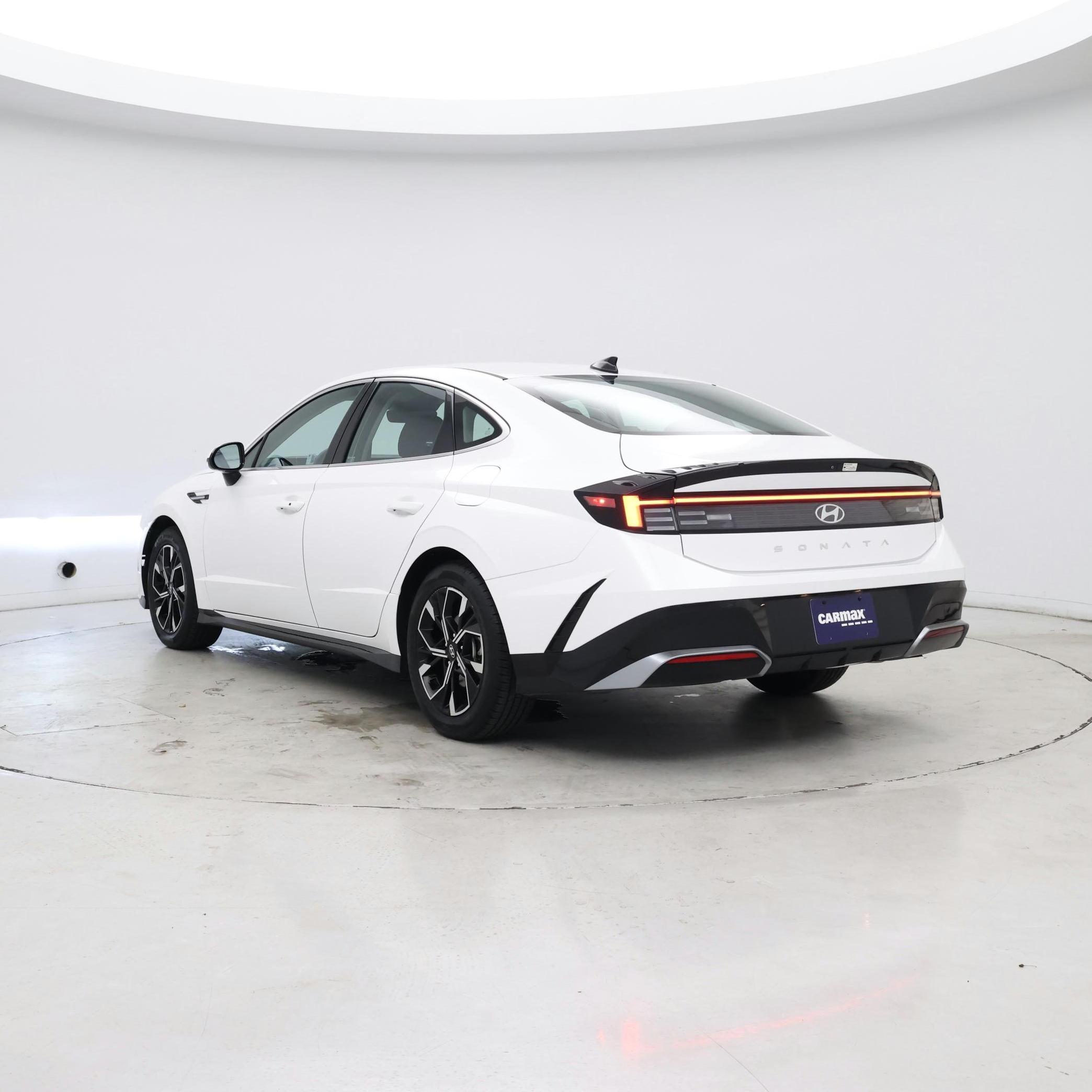 Thumbnail: 2024 Hyundai Sonata - 2