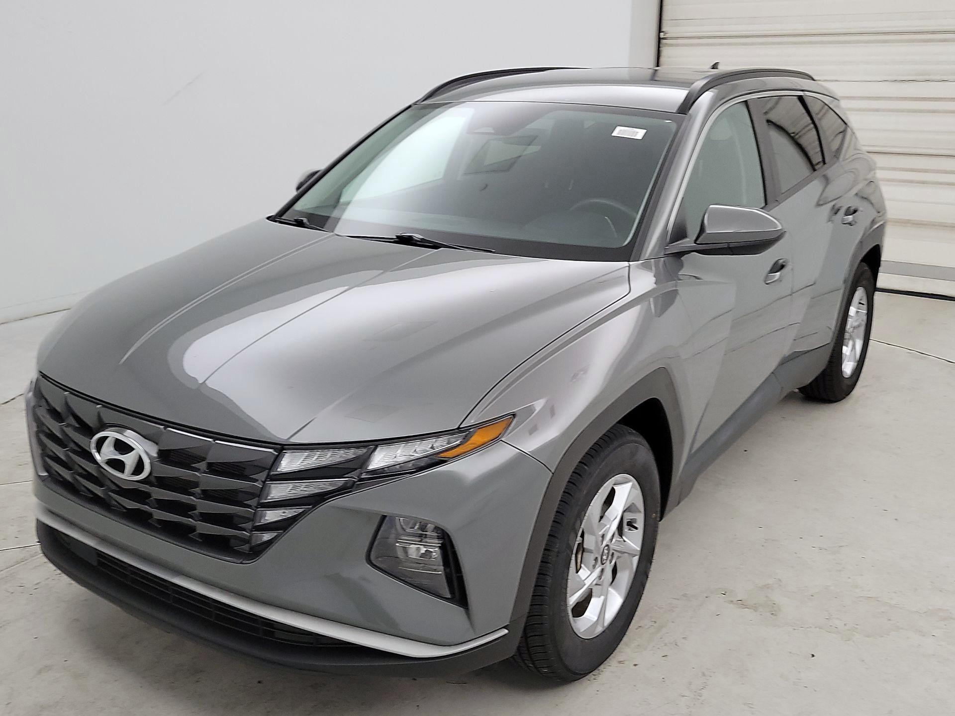 Thumbnail: 2024 Hyundai Tucson - 3