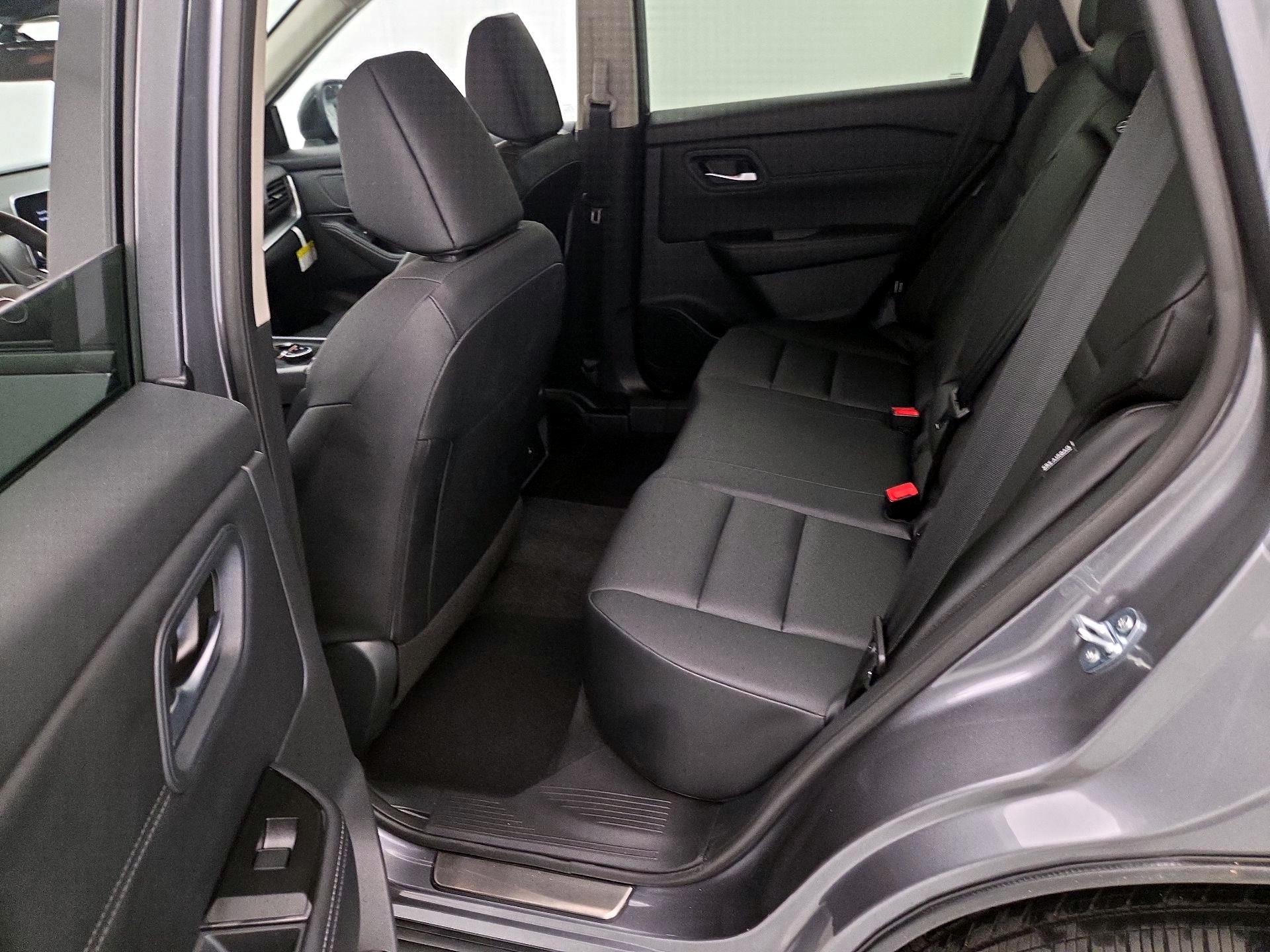Thumbnail: 2026 Nissan Rogue - 19