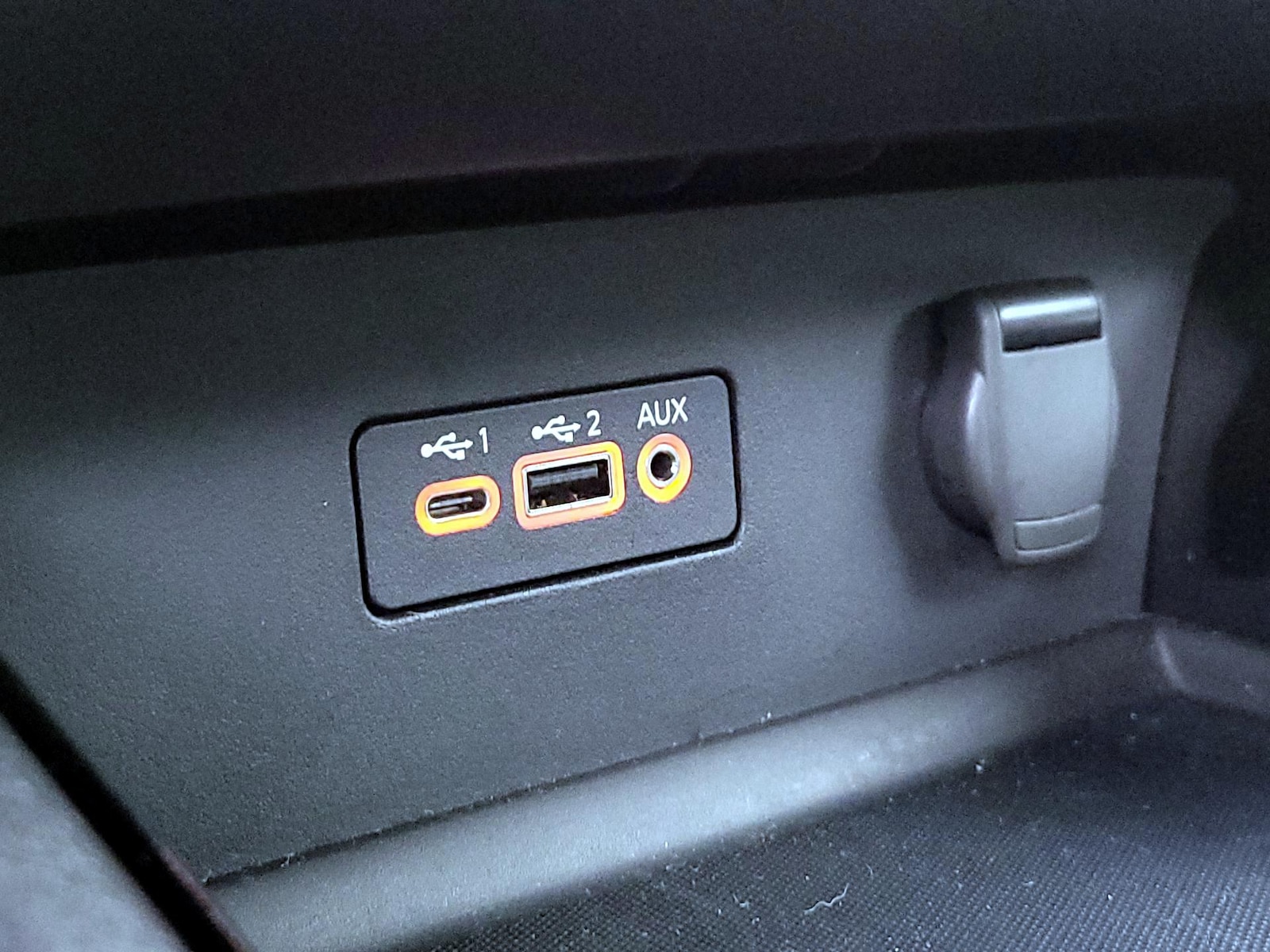 2024 Nissan Altima SV - Photo 19