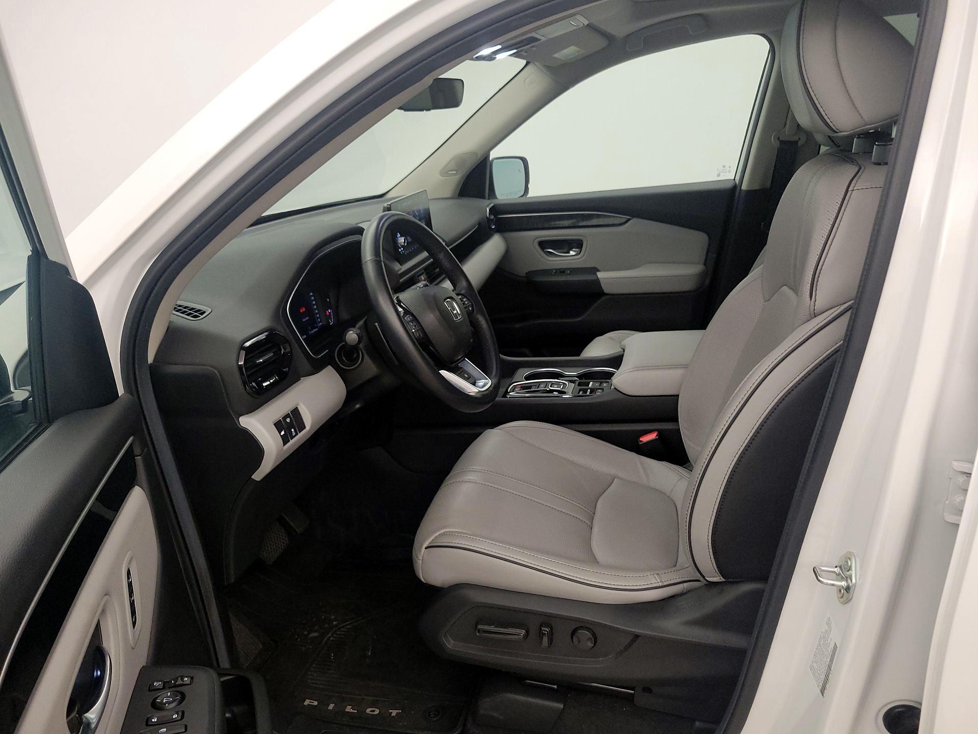 Thumbnail: 2024 Honda Pilot - 11
