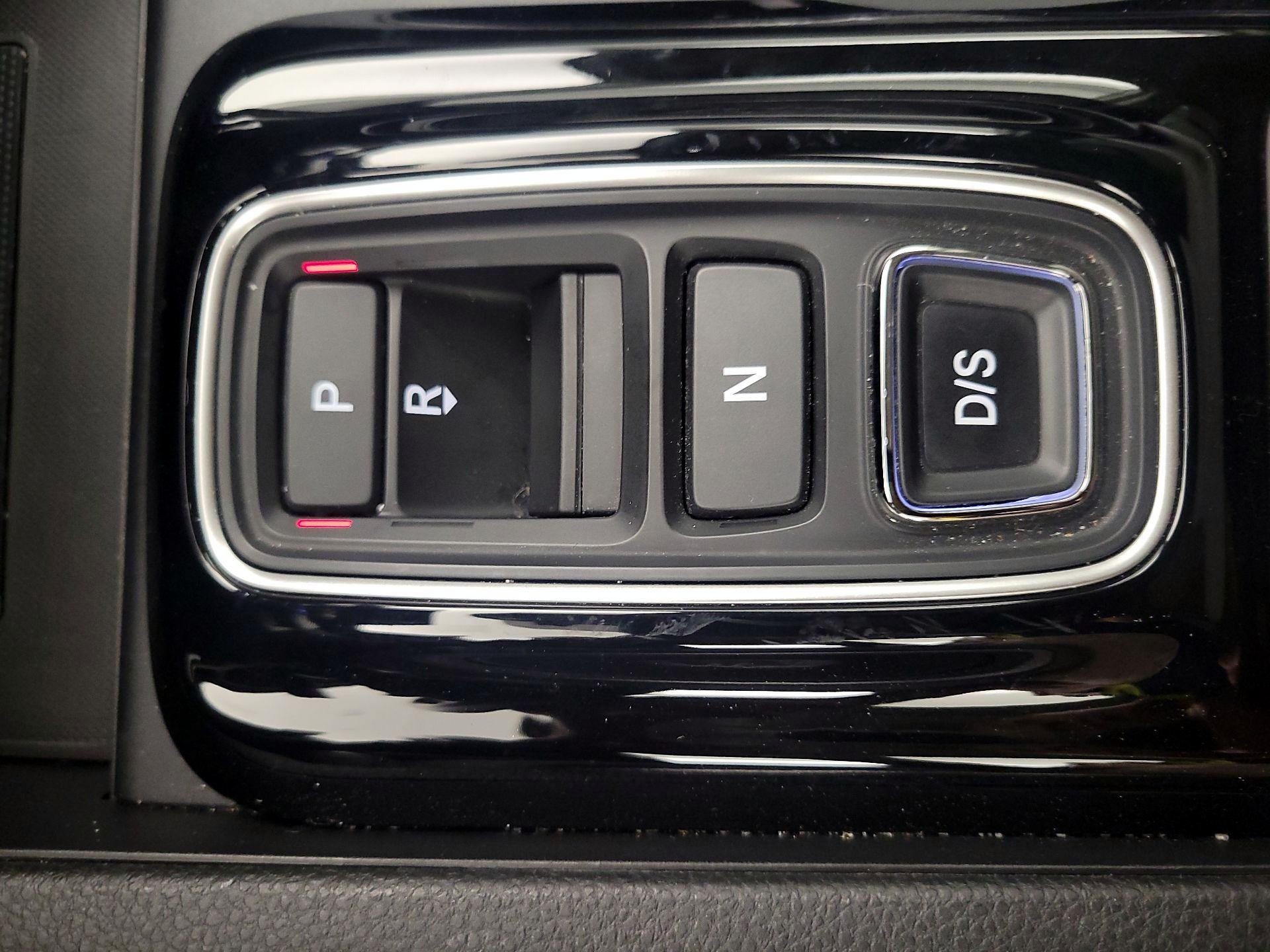 Thumbnail: 2024 Honda Pilot - 18