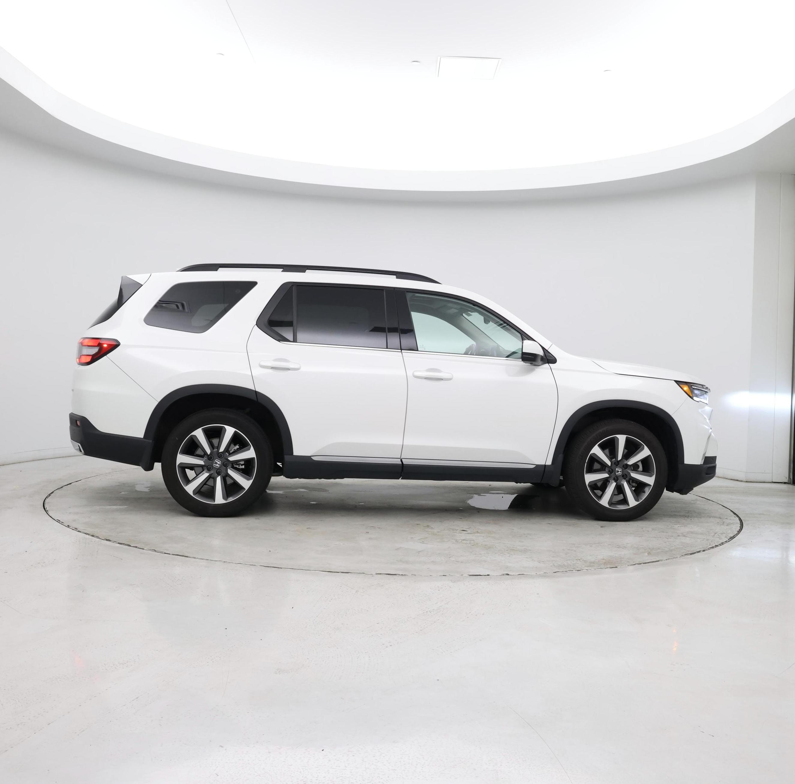 Thumbnail: 2024 Honda Pilot - 7