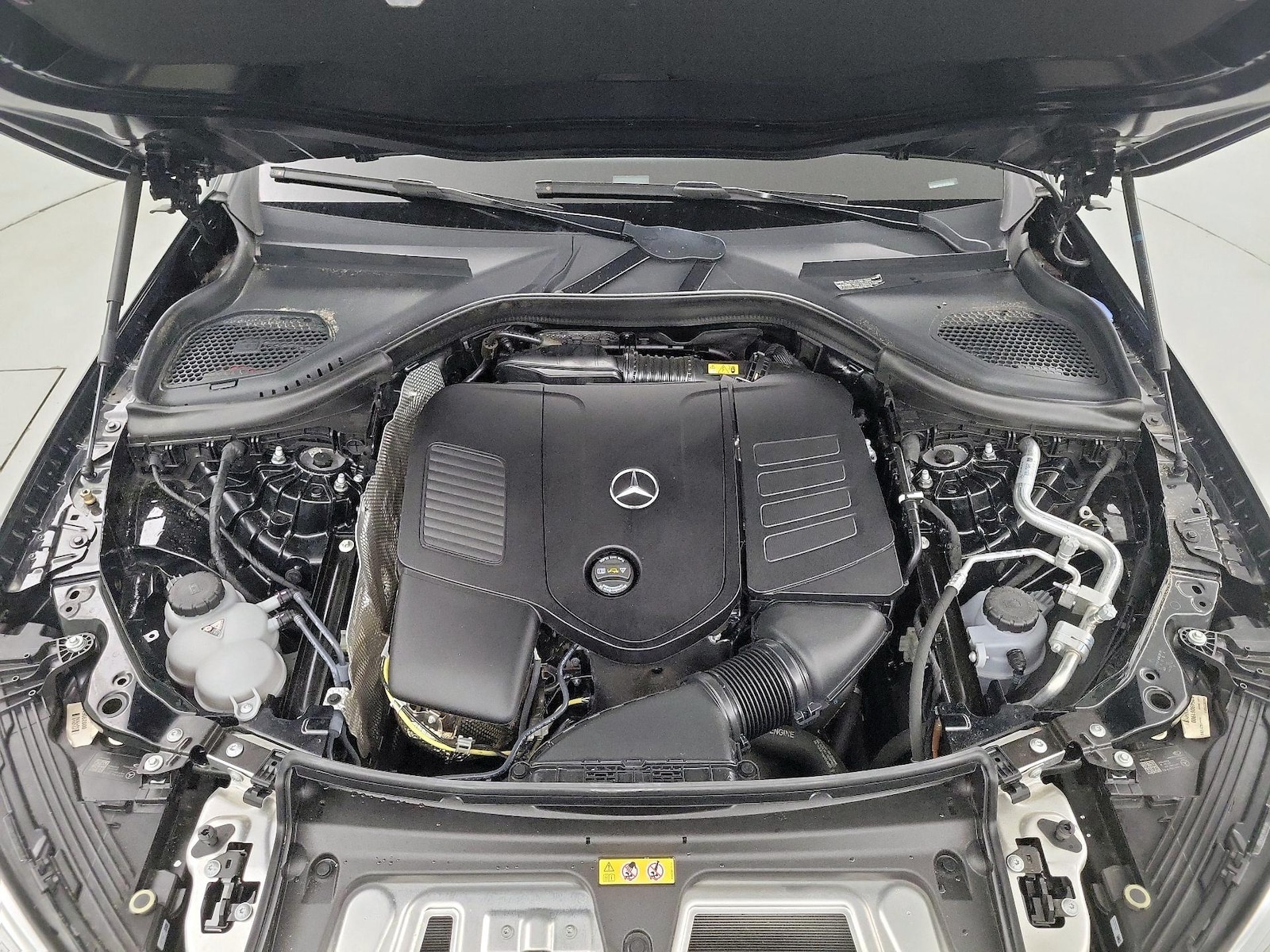 2025 Mercedes-Benz GLC Base - Photo 23