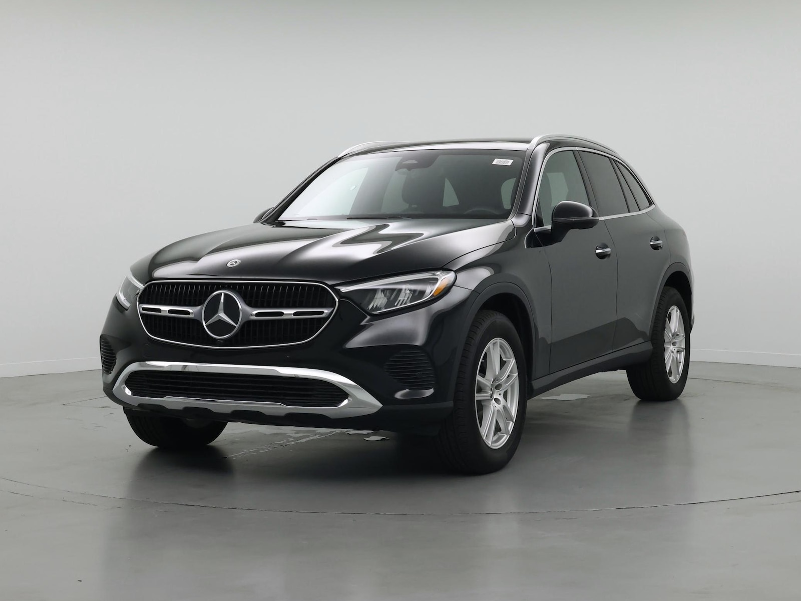 2025 Mercedes-Benz GLC Base - Photo 5