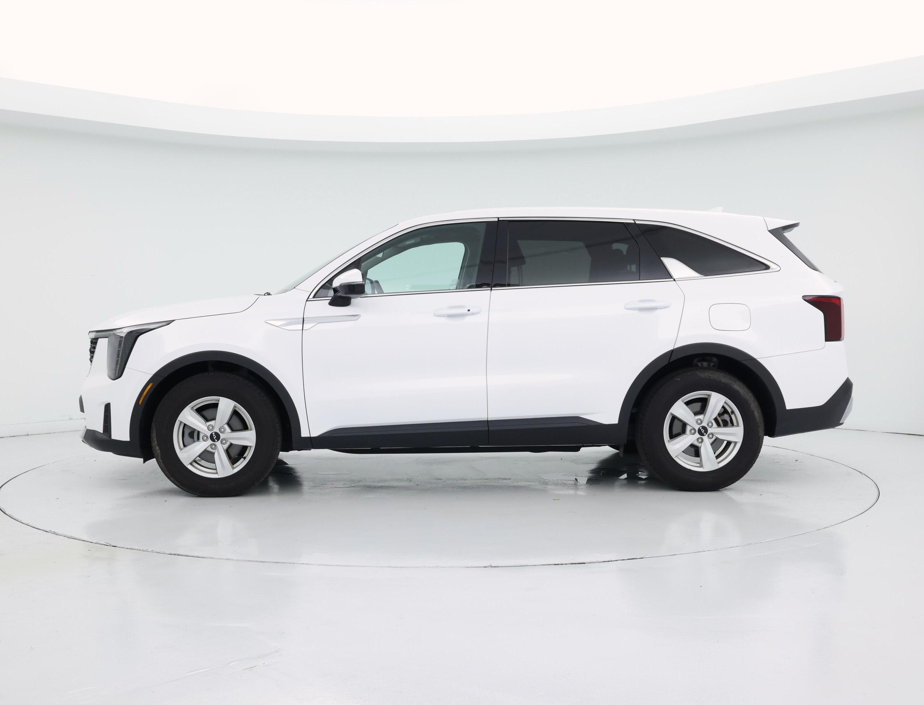 Thumbnail: 2024 Kia Sorento - 3