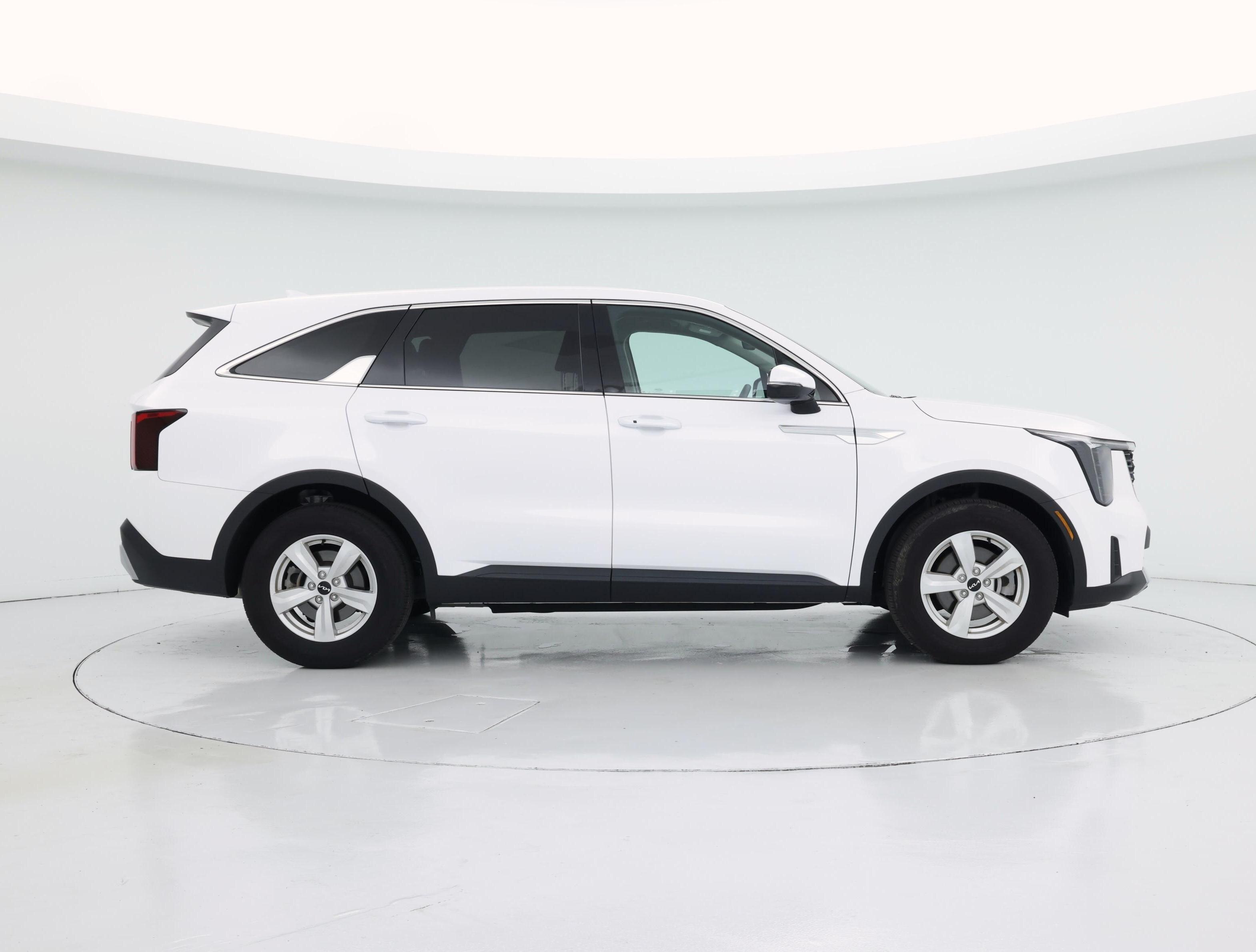 Thumbnail: 2024 Kia Sorento - 7