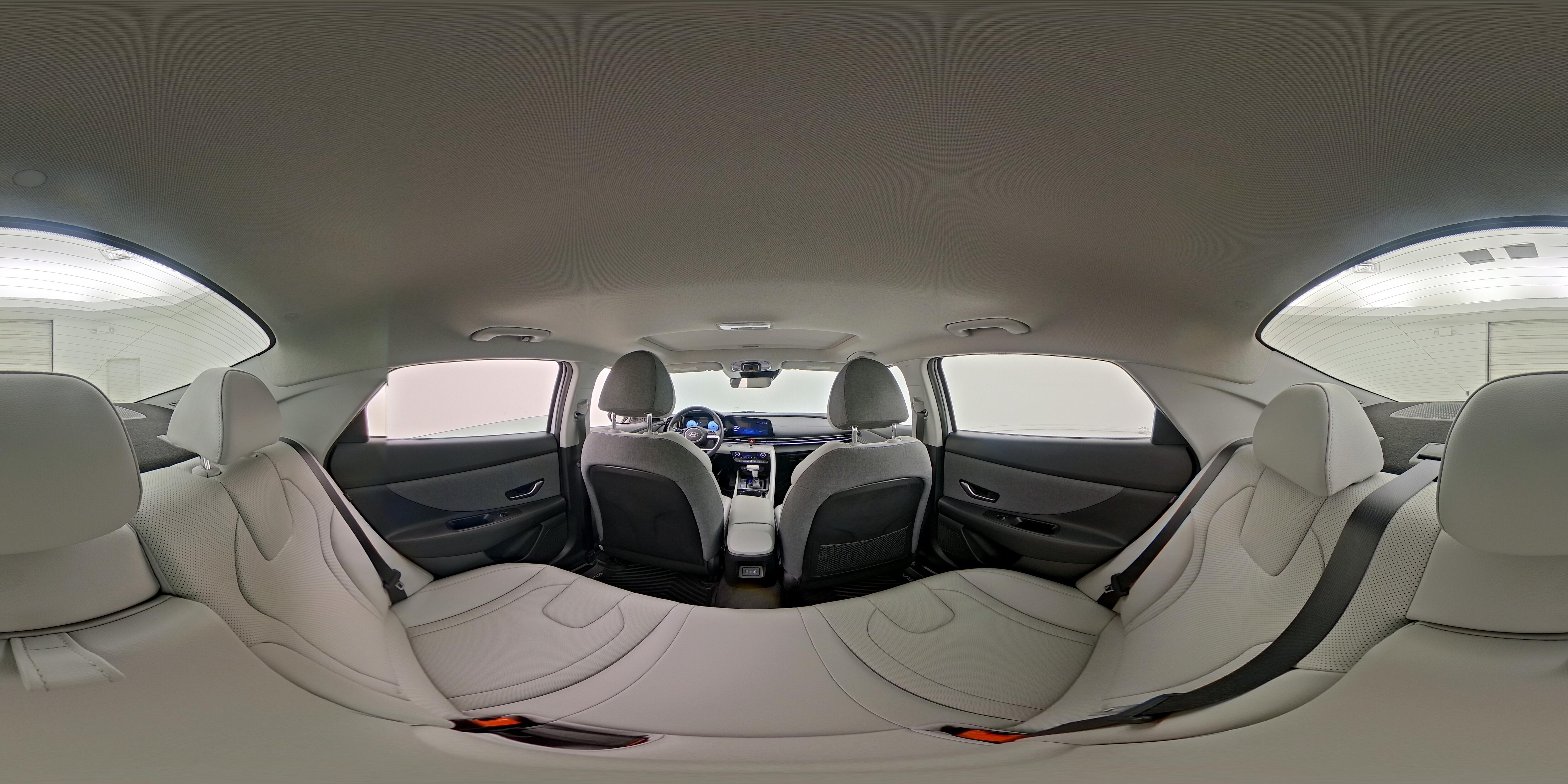 2024 Hyundai Elantra Limited - Photo 27