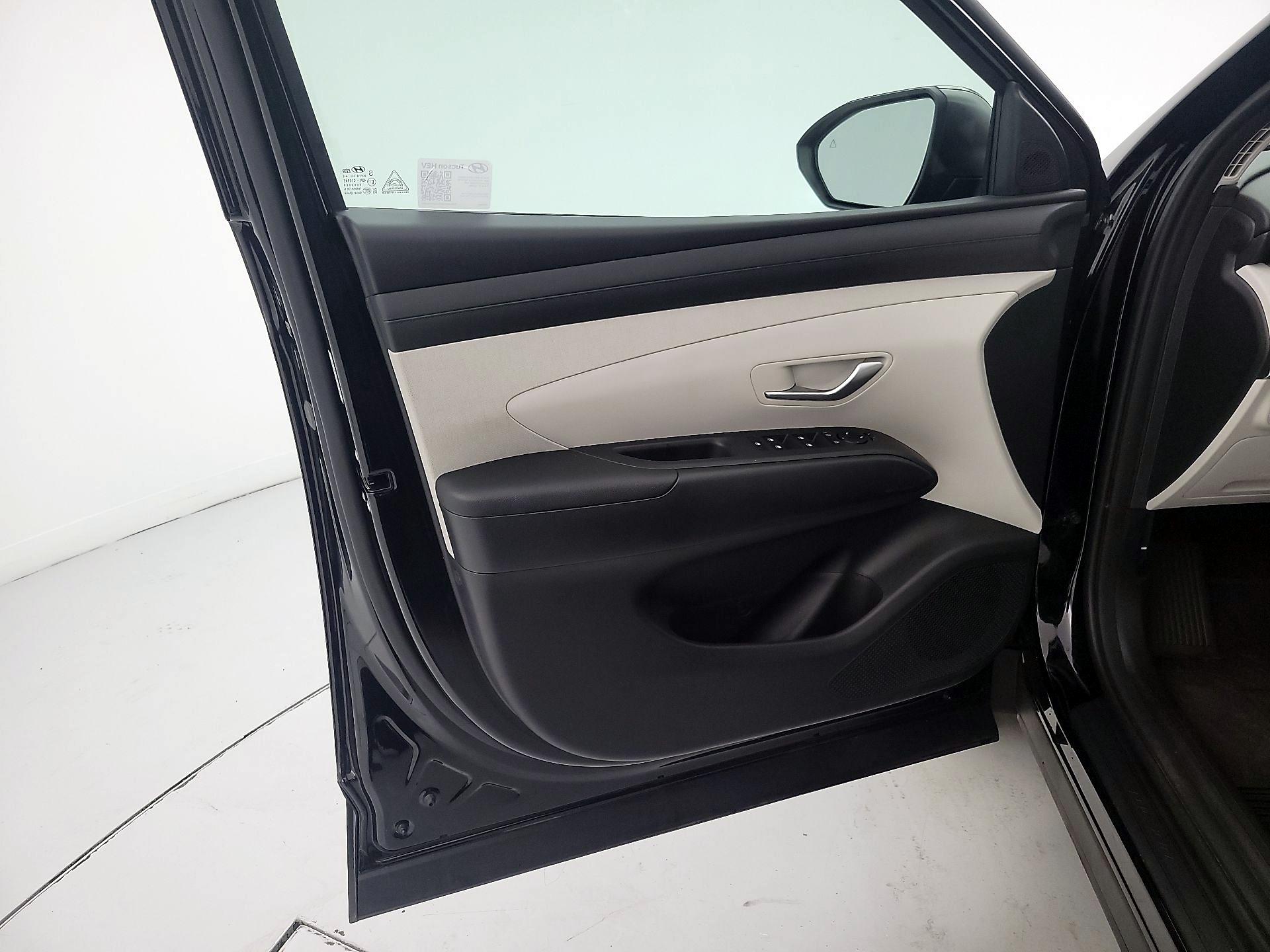 Thumbnail: 2025 Hyundai Tucson - 12