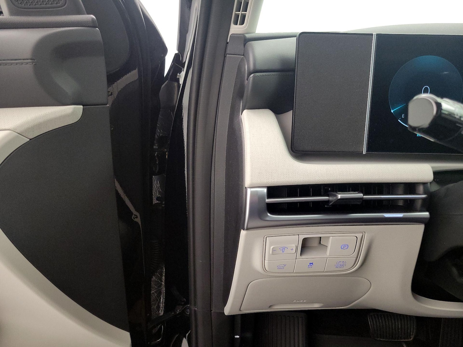2025 Hyundai Tucson SEL Convenience - Photo 14